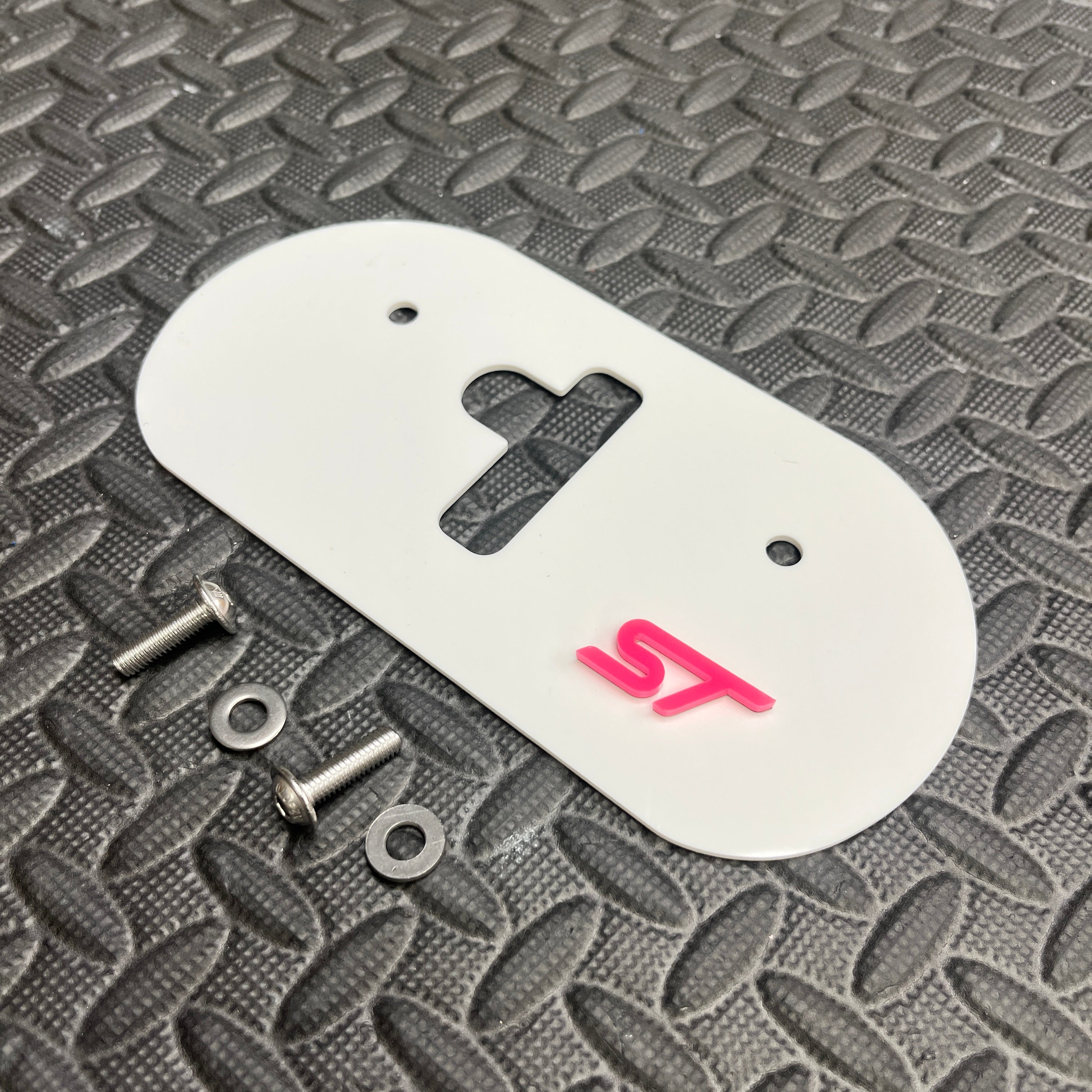 Proform Upper Bonnet Catch Plate - Mk7.5 Fiesta