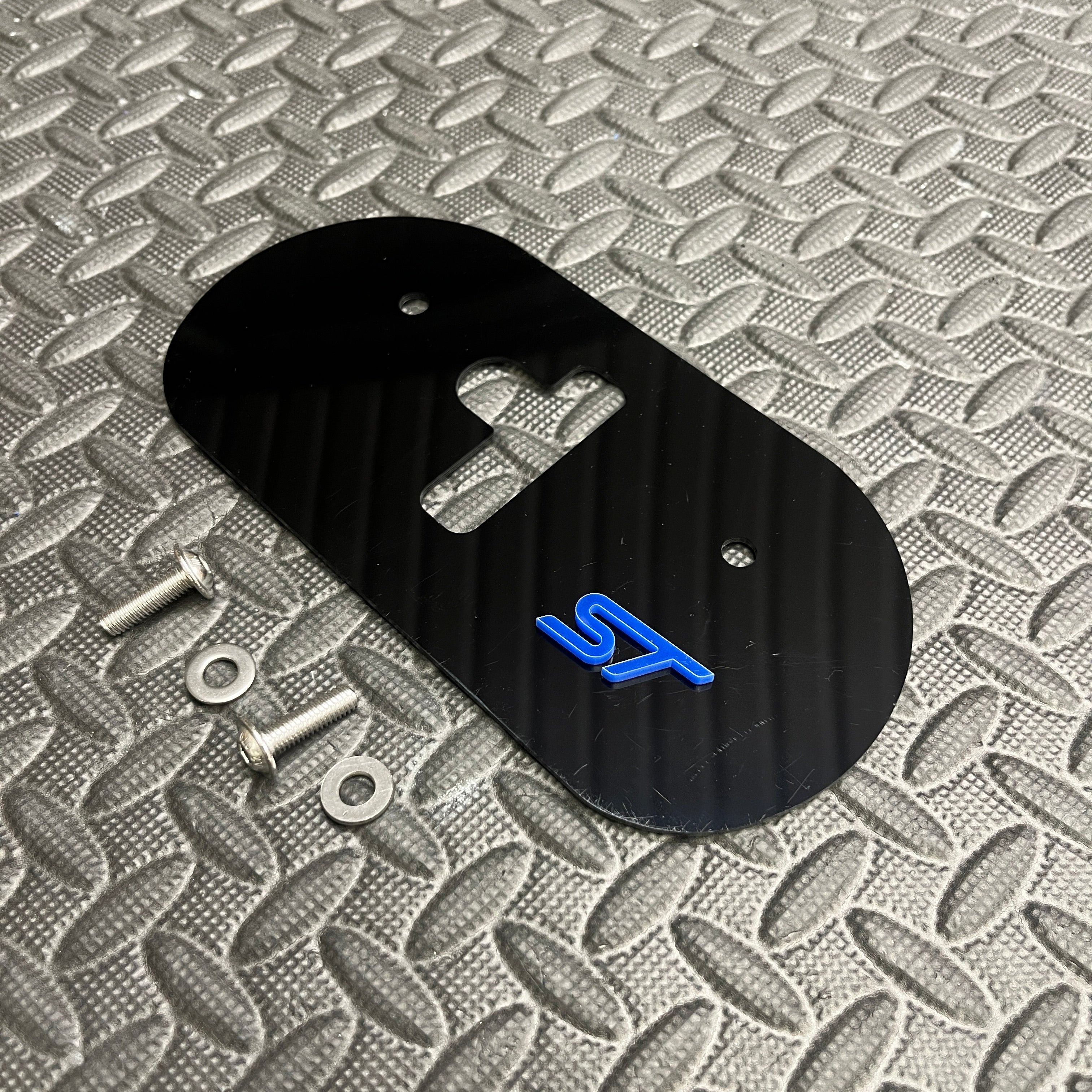 Proform Upper Bonnet Catch Plate - Mk7.5 Fiesta