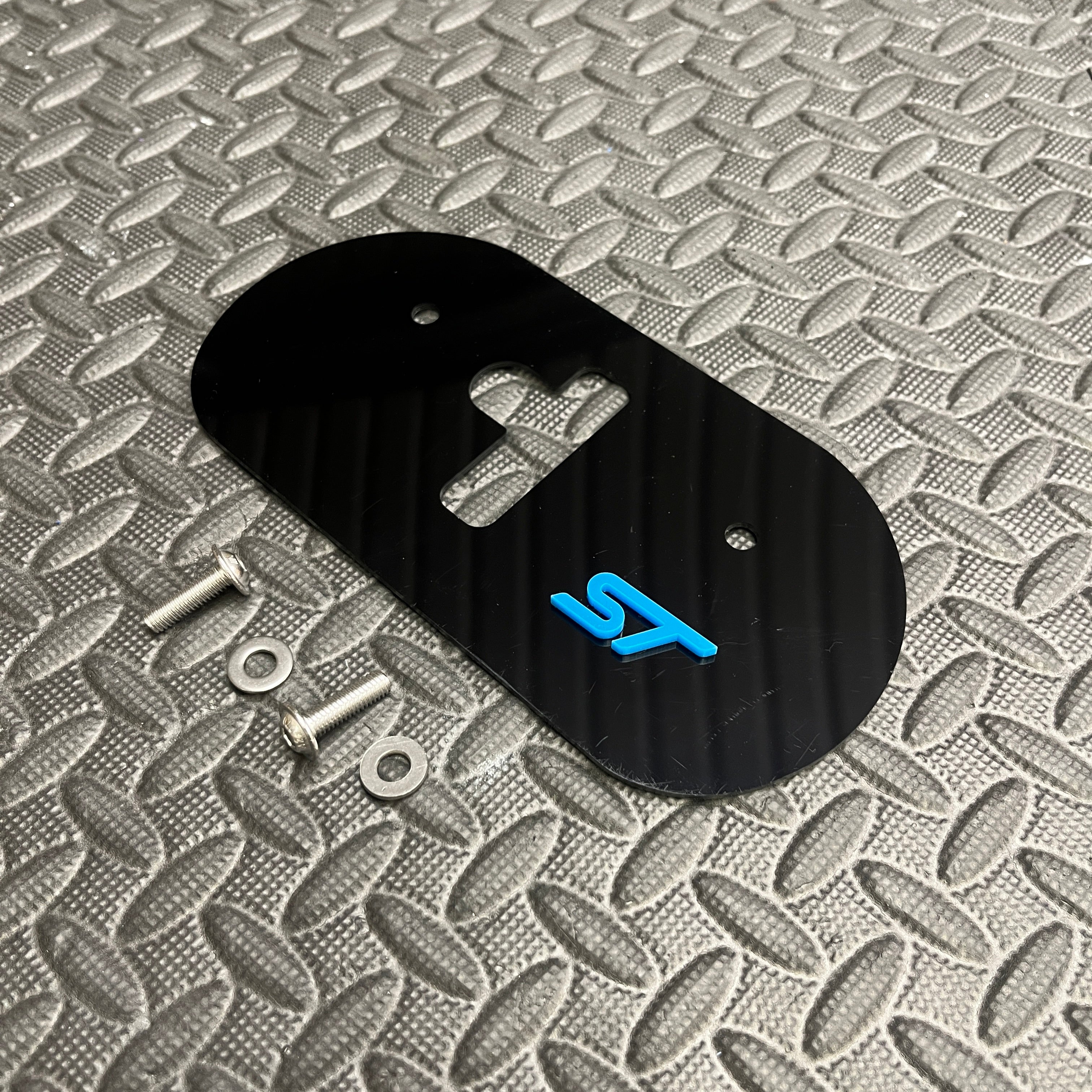 Proform Upper Bonnet Catch Plate - Mk7.5 Fiesta