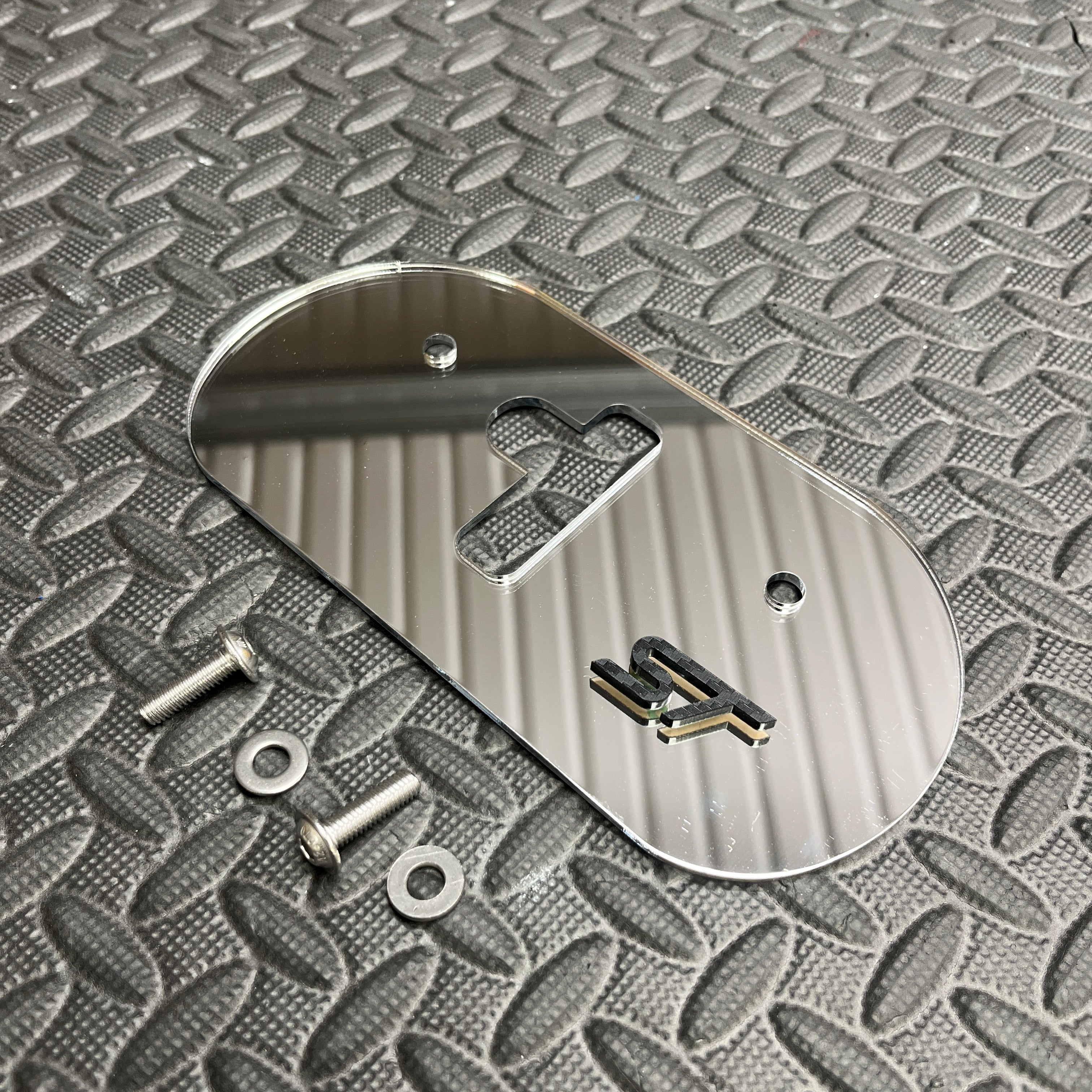 Proform Upper Bonnet Catch Plate - Mk7.5 Fiesta