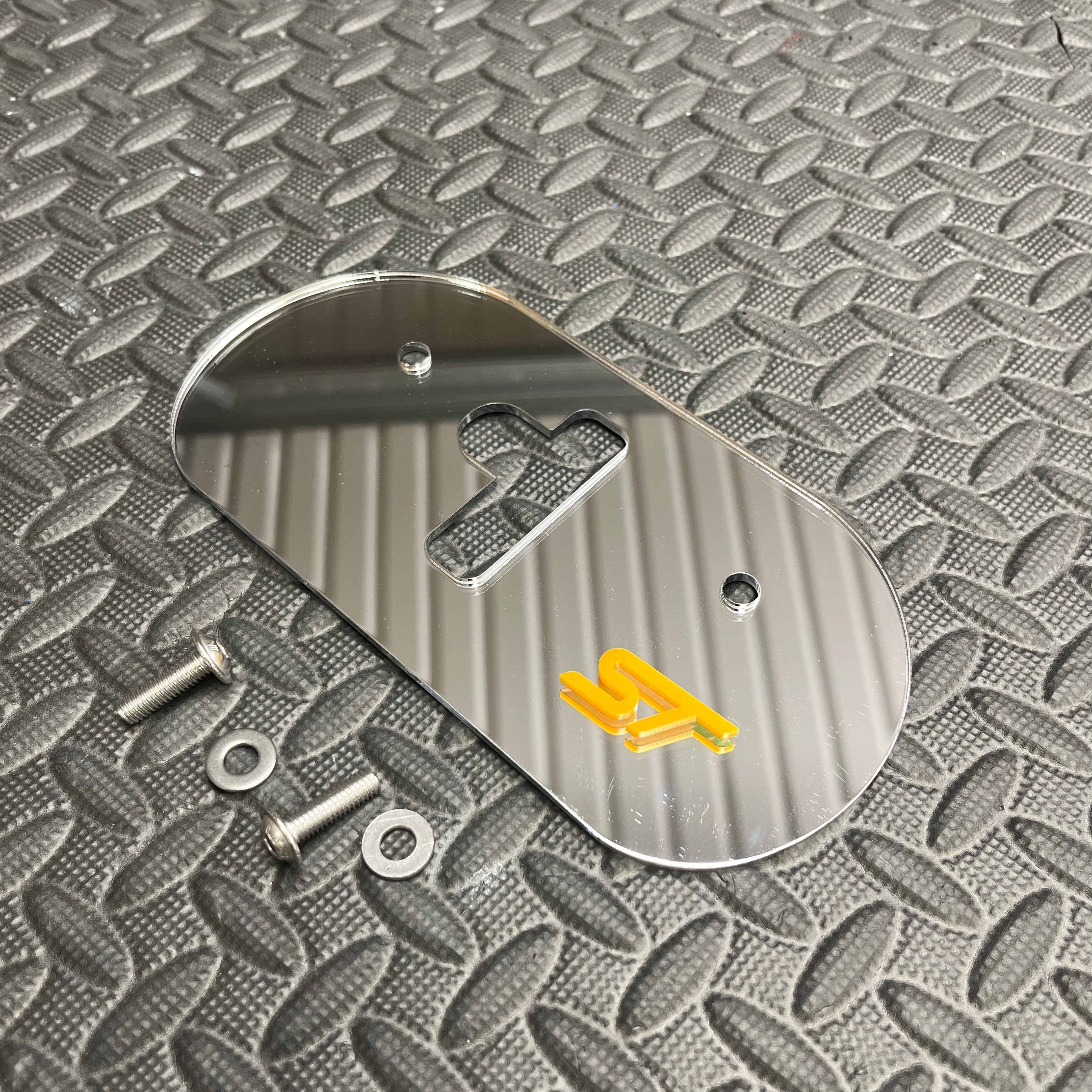 Proform Upper Bonnet Catch Plate - Mk7.5 Fiesta