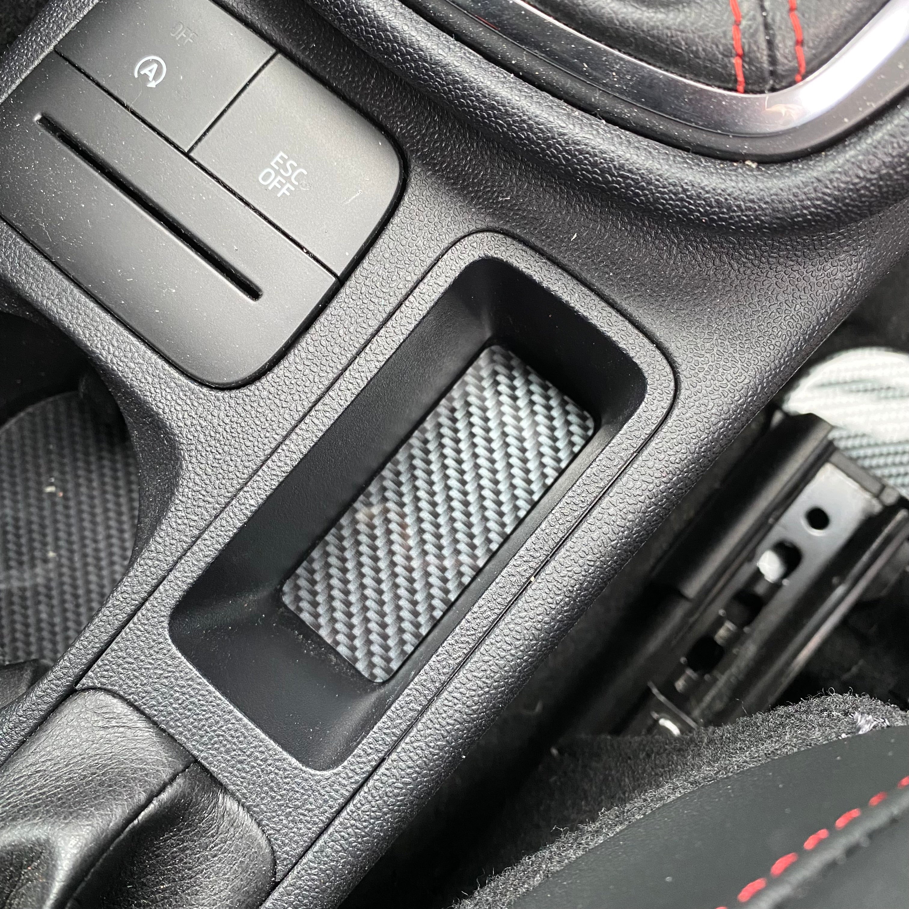 Mk8/8.5 Fiesta & Mk2/2.5 Puma Centre Console Insert Plate