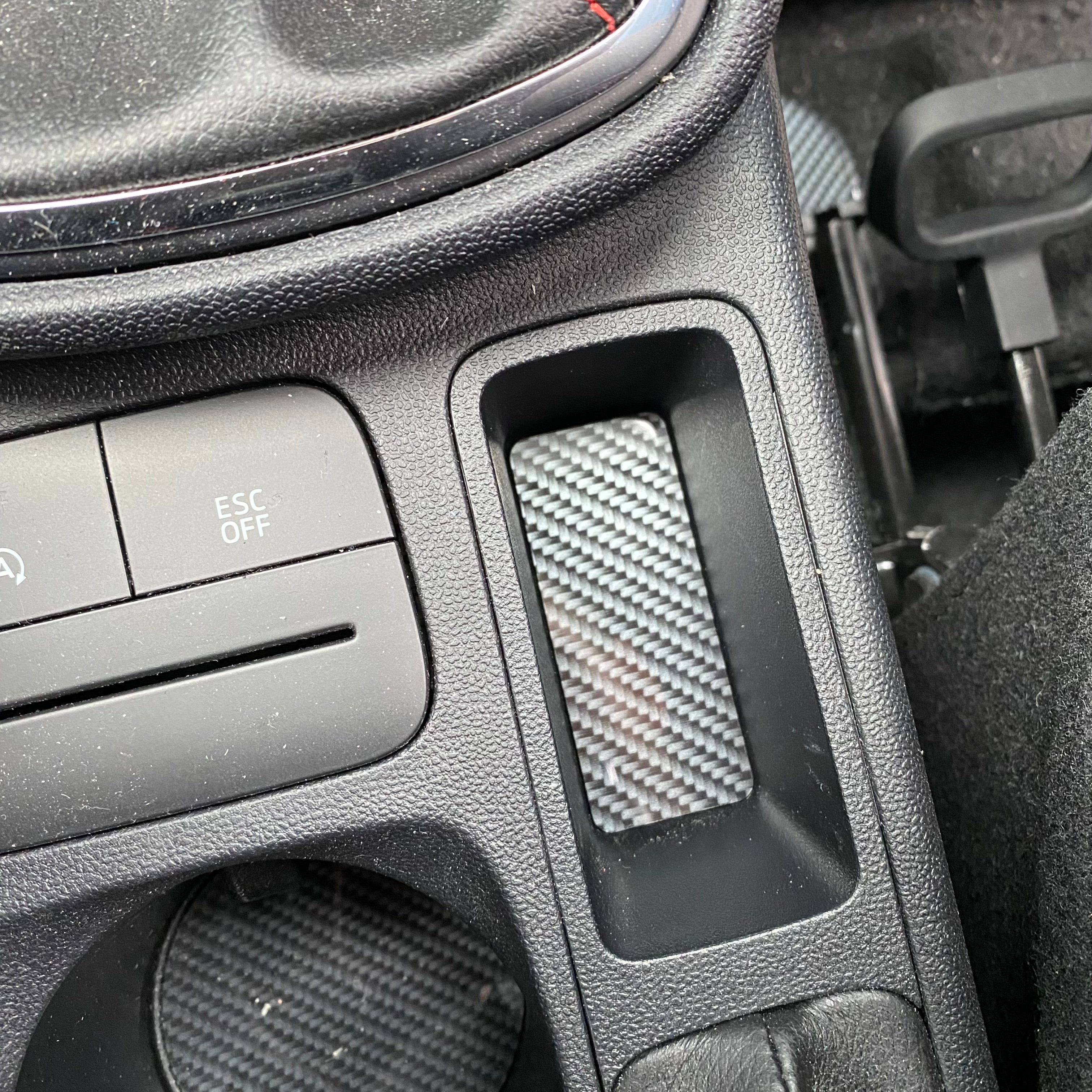 Mk8/8.5 Fiesta & Mk2 Puma Centre Console Insert Plate