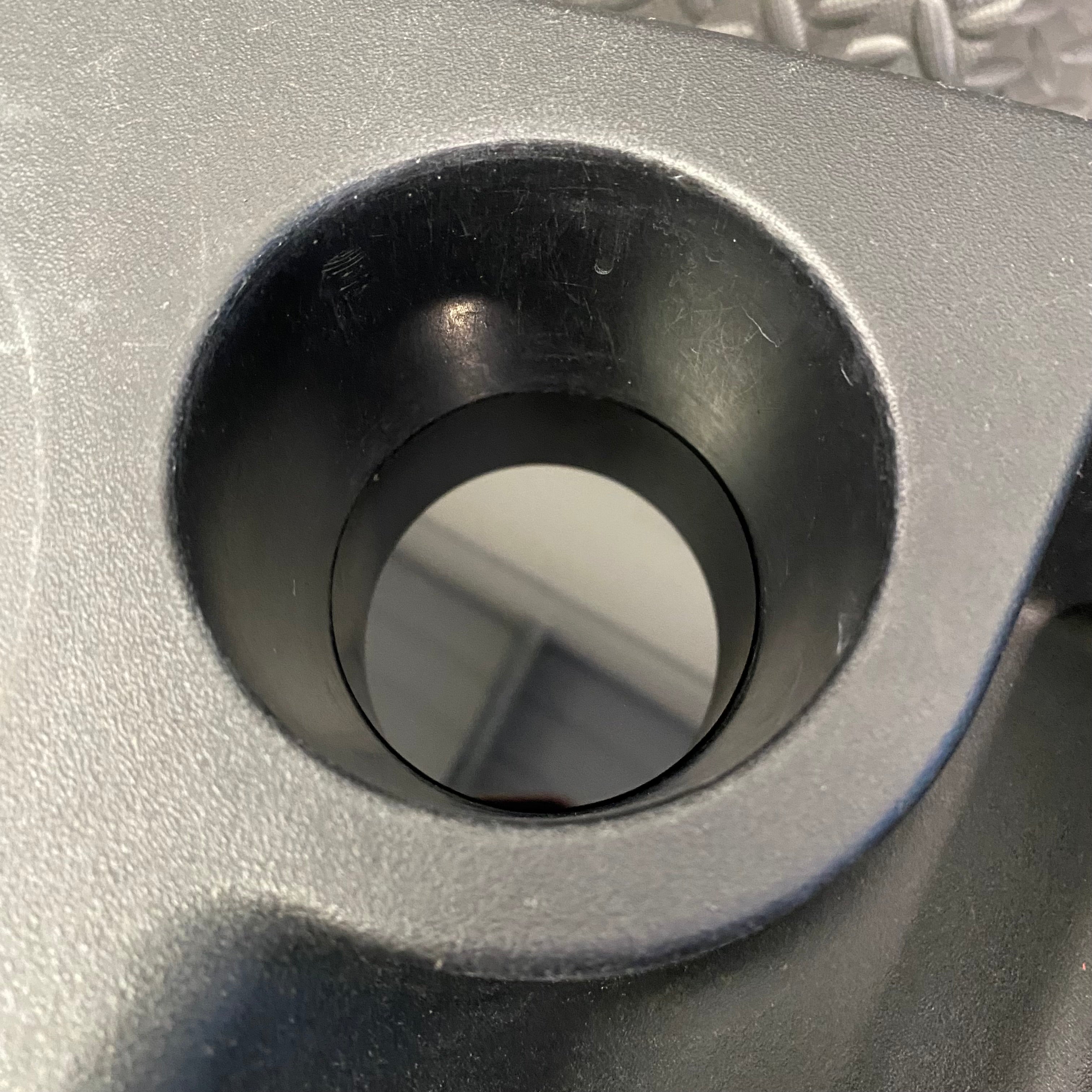 Mk6 Fiesta Getränkehalter-Einsatzplatte