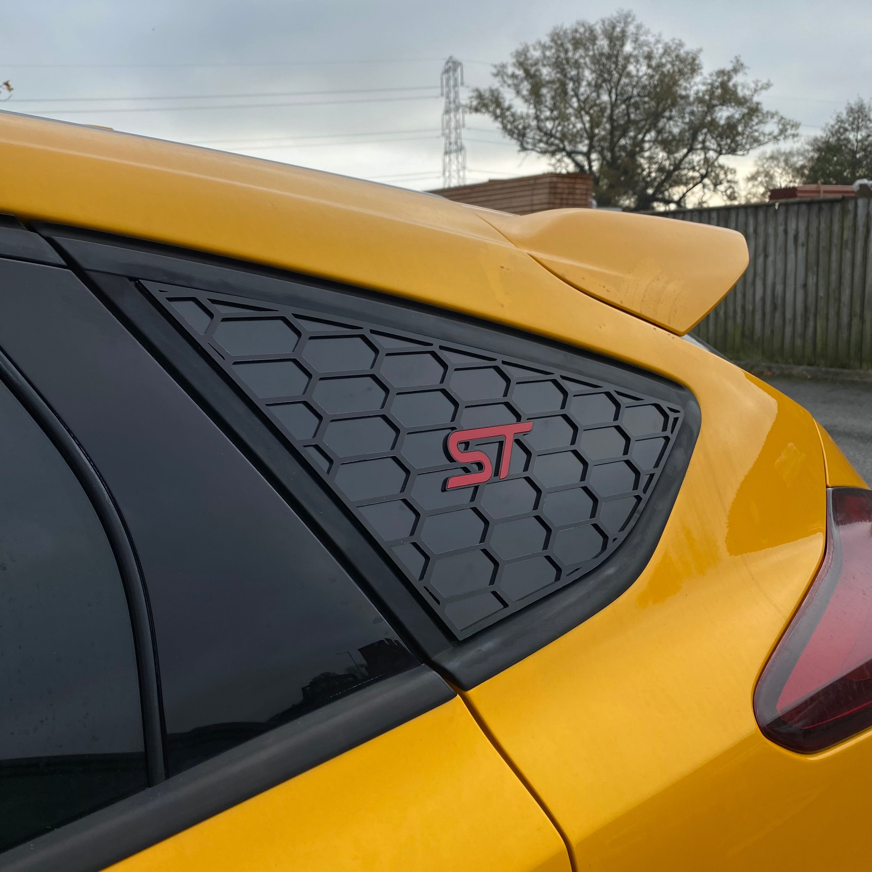 Mk3/3.5 Focus hintere Seitenfenstereinsätze (Paar)