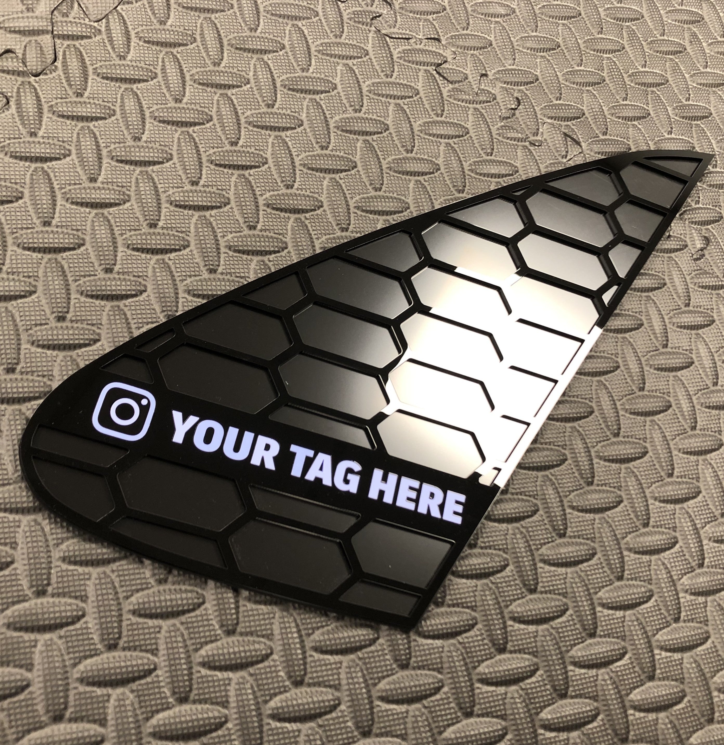 Hyundai i30 Hatchback Rear Quarter Window Inserts (Pair) - Custom Social Media Tag