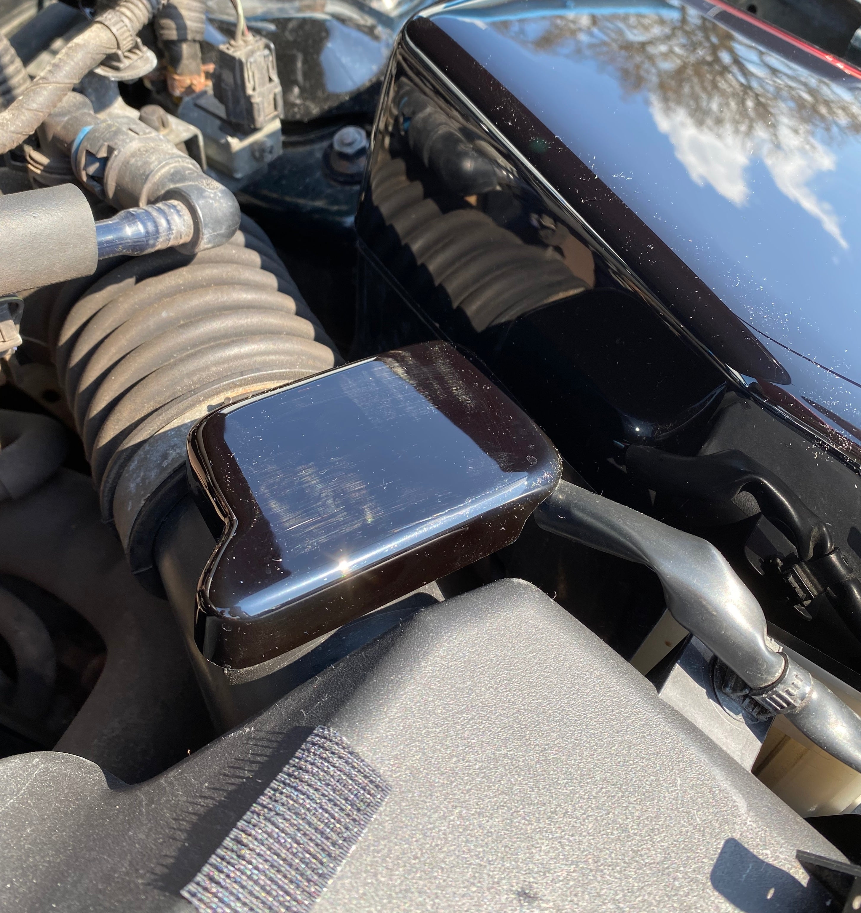 Proform MAF Sensor Cover - Mazda MX5/Miata Mk3/3.5/NC - Gloss Black Plastic