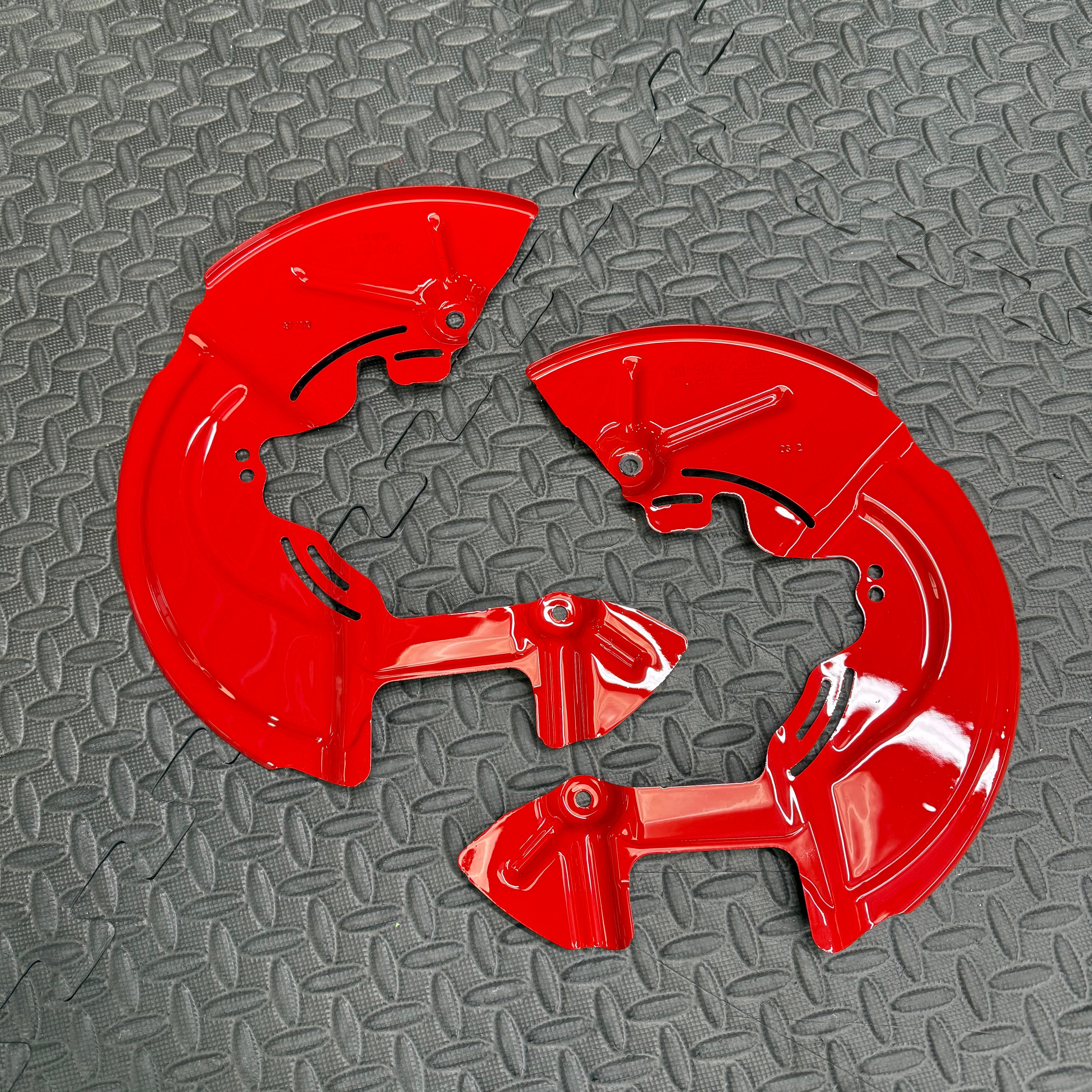 Genuine Ford Mk8/8.5 Fiesta ST Front Brake Dust Shields (Pair) - Painted