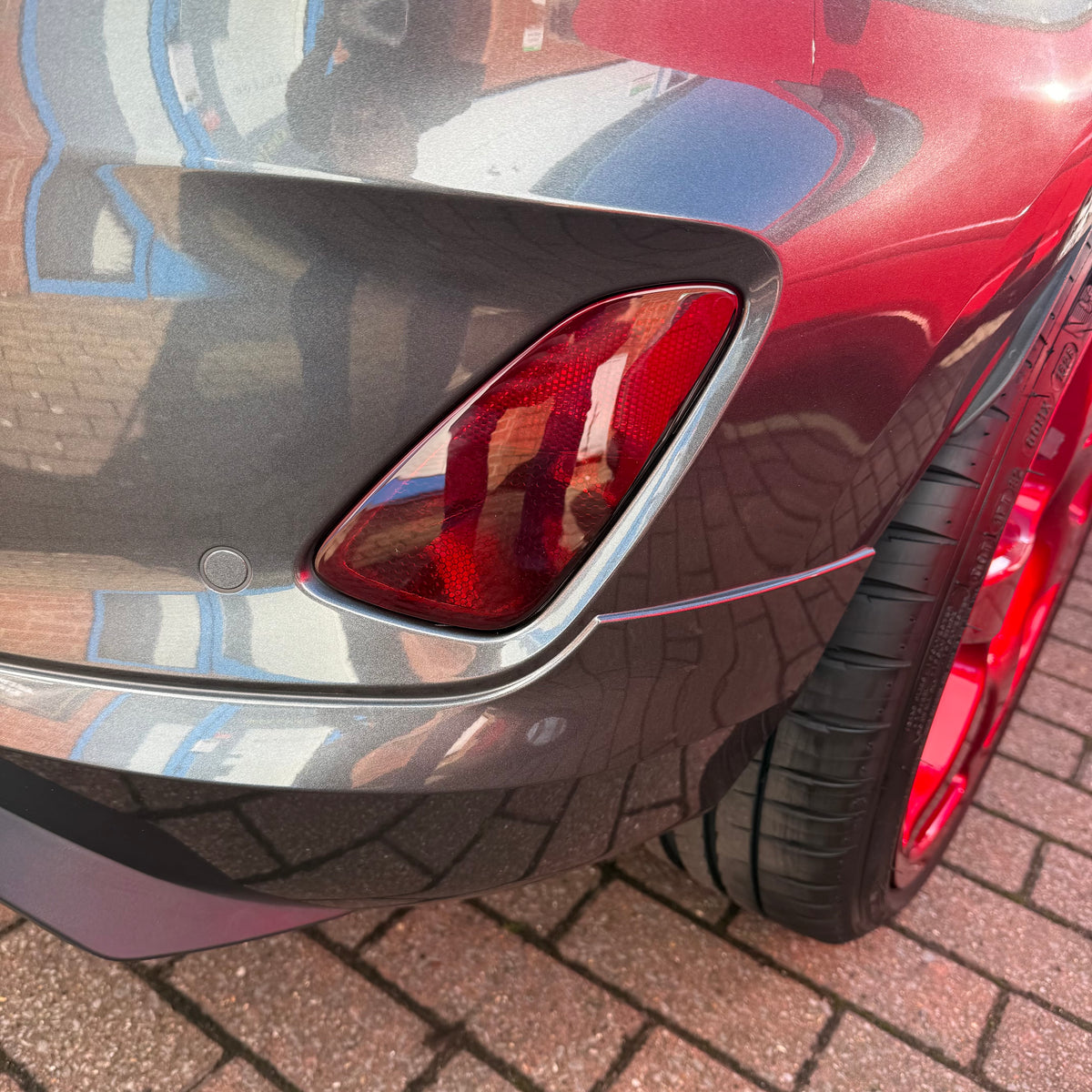 Genuine Ford Tinted Rear Reflectors - Mk8/8.5 Fiesta