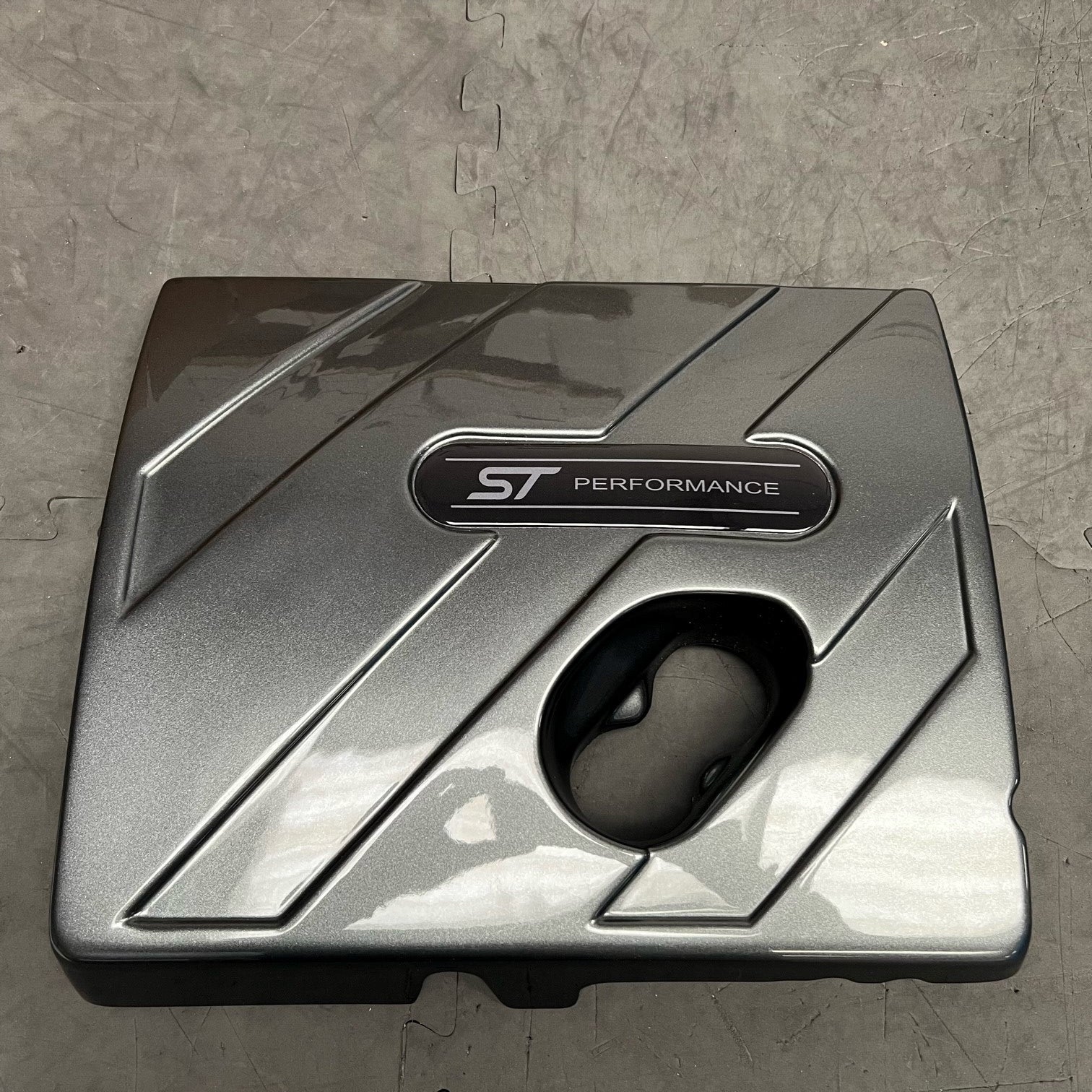 Proform-Motorabdeckung – MK8/8.5 Fiesta ST / Mk2 Puma ST – (Lackierte Oberflächen)