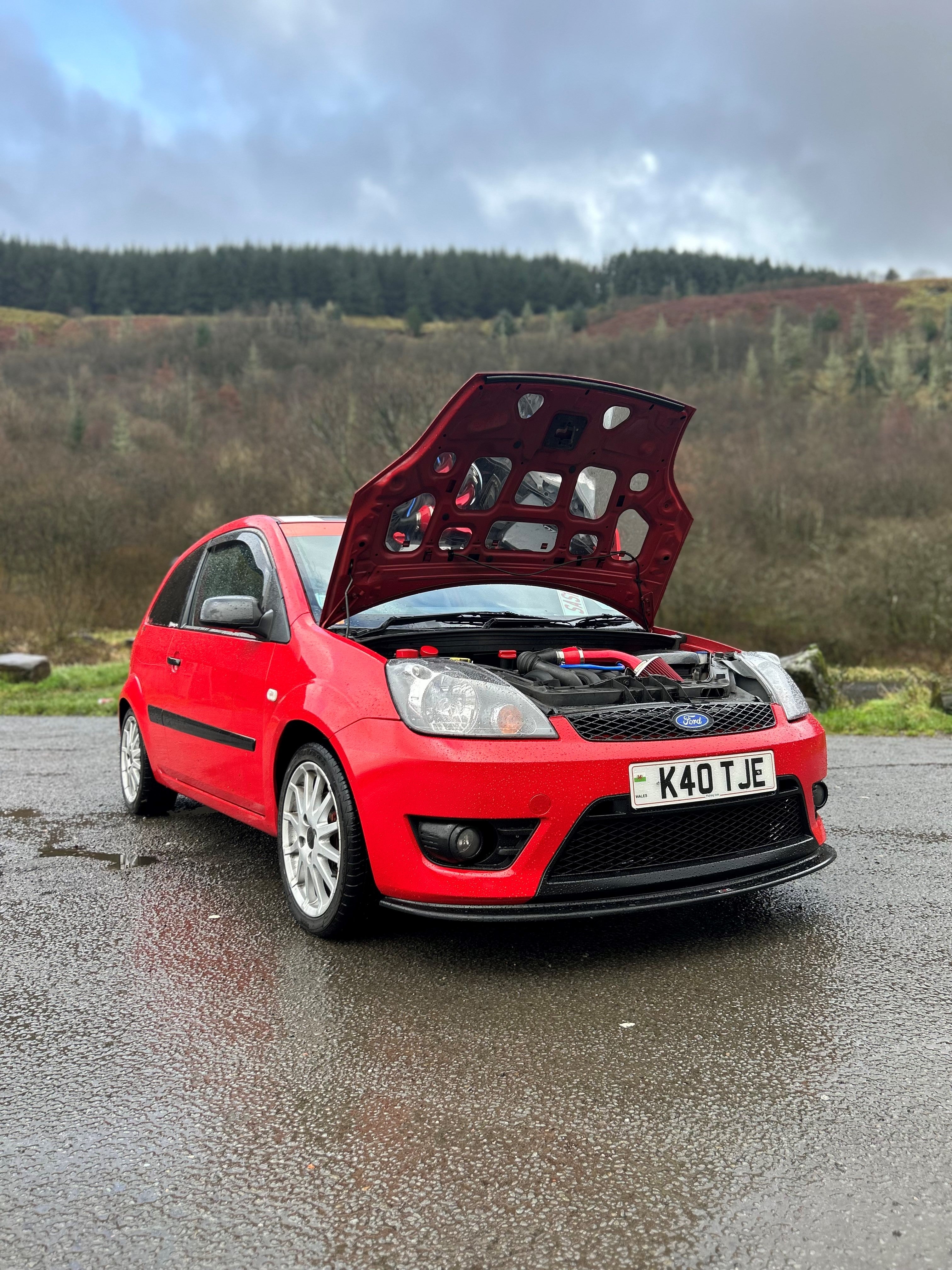 Panneaux/plaques sous capot Proform - Fiesta Mk6