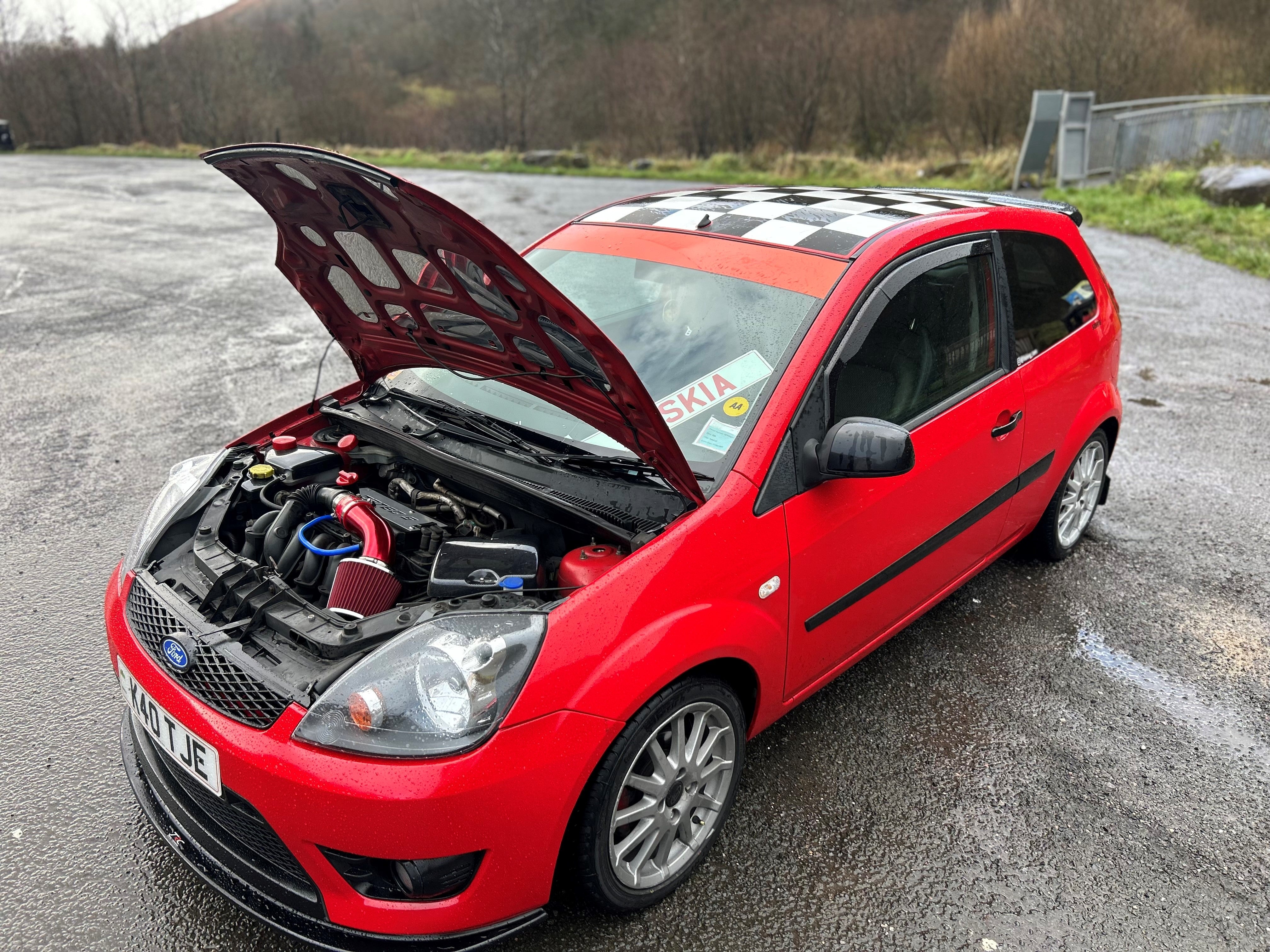 Panneaux/plaques sous capot Proform - Fiesta Mk6