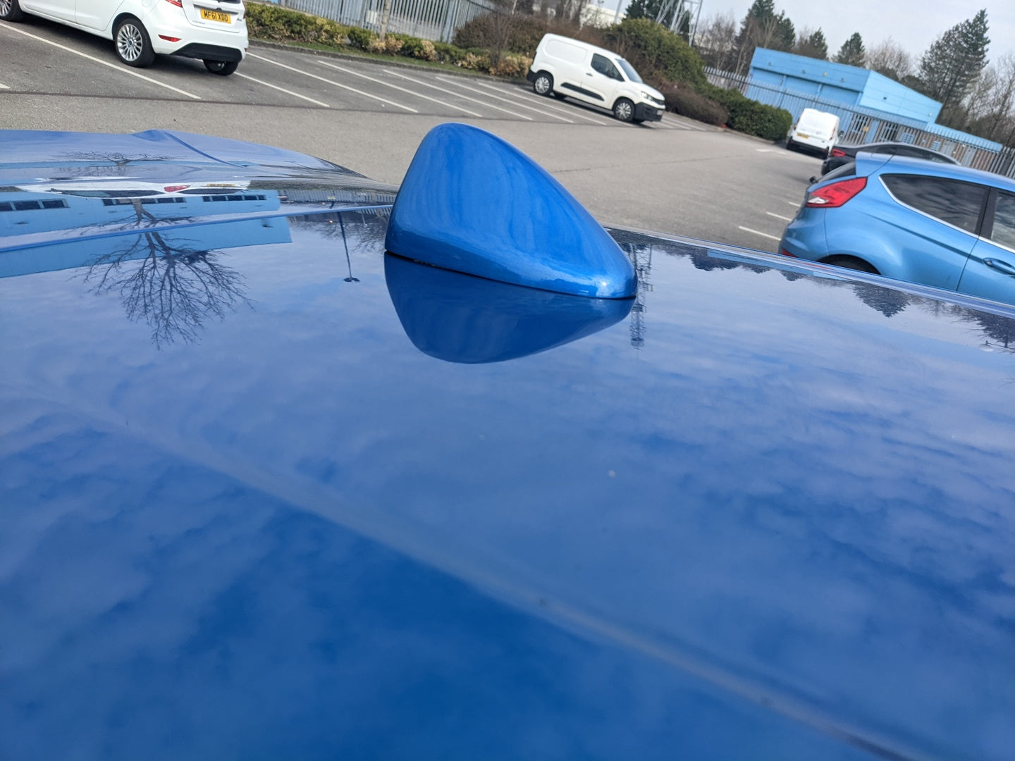 Proform New 'Shark Fin' Aerial - Mk8/8.5 Ford Fiesta / Mk2 Puma