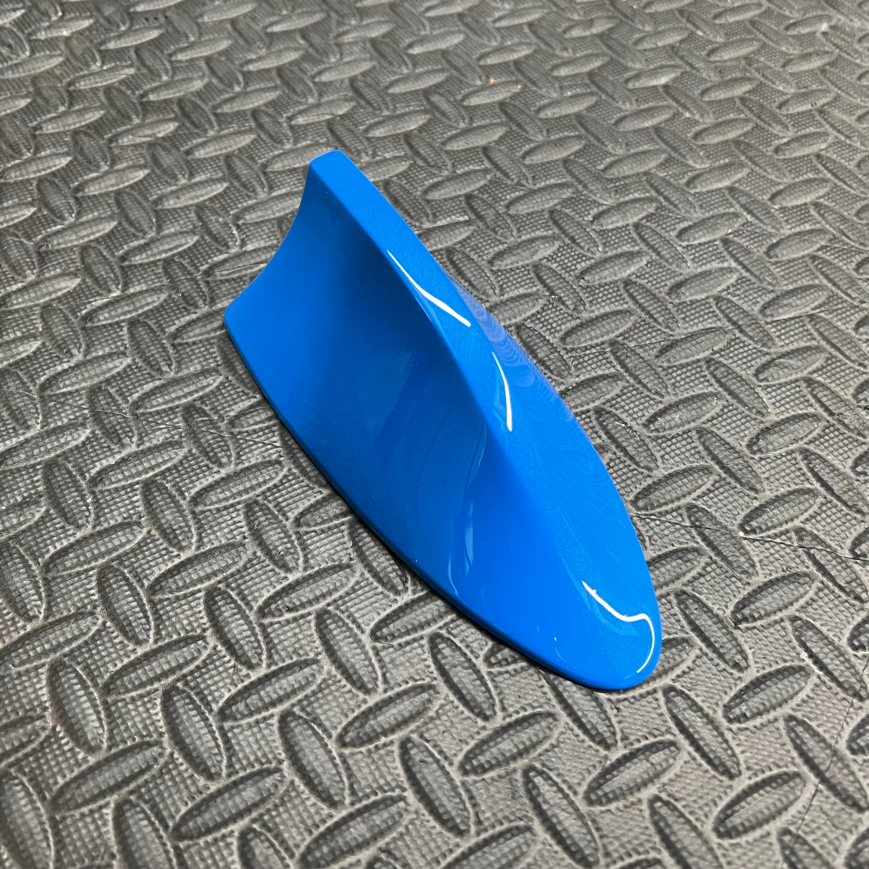 Shark Fin Aerial Mk3/3.5 Ford Focus / Mk8 Ford Fiesta - Painted Nitro Blue