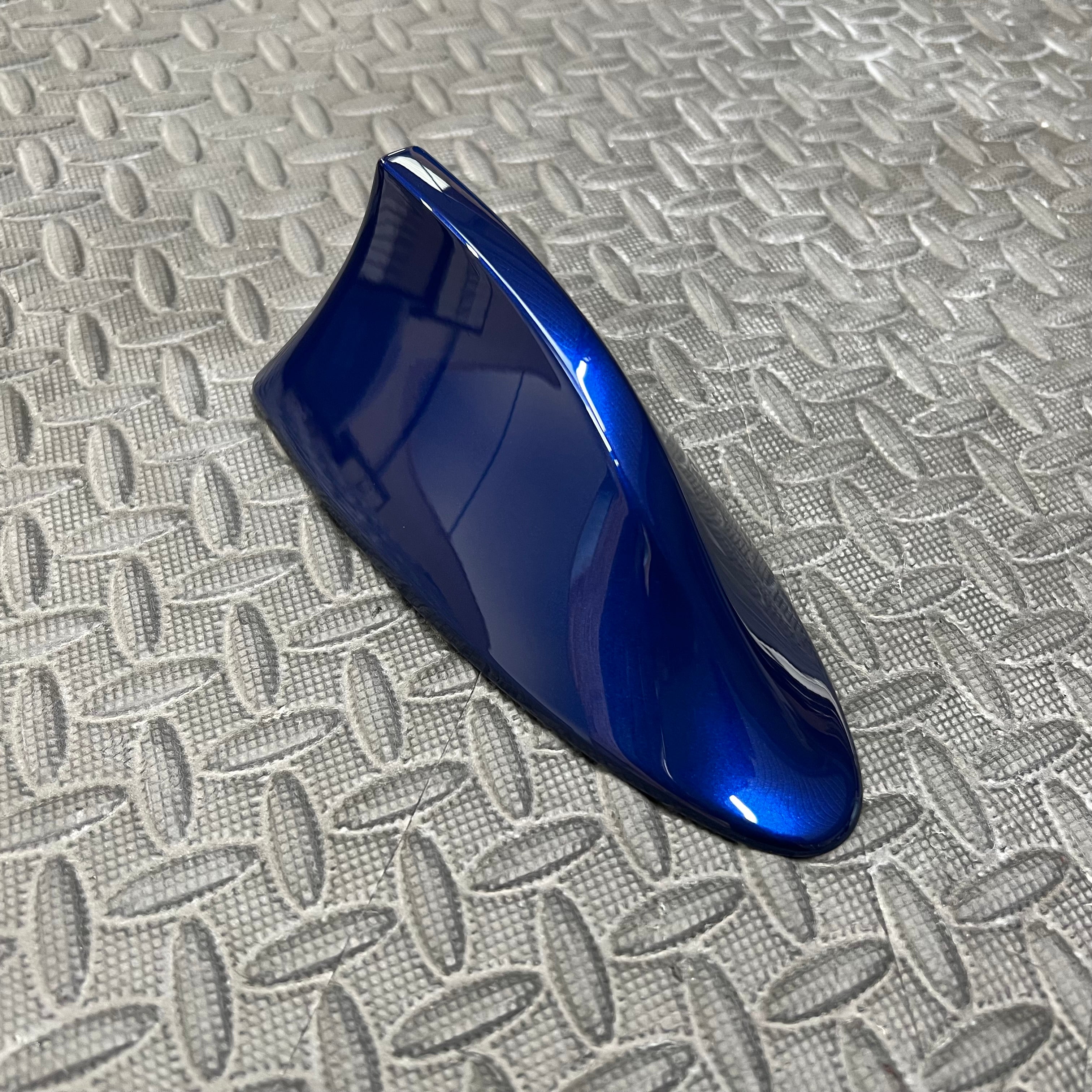 Shark Fin Aerial Mk3/3.5 Ford Focus / Mk8 Ford Fiesta - Painted Deep Impact Blue