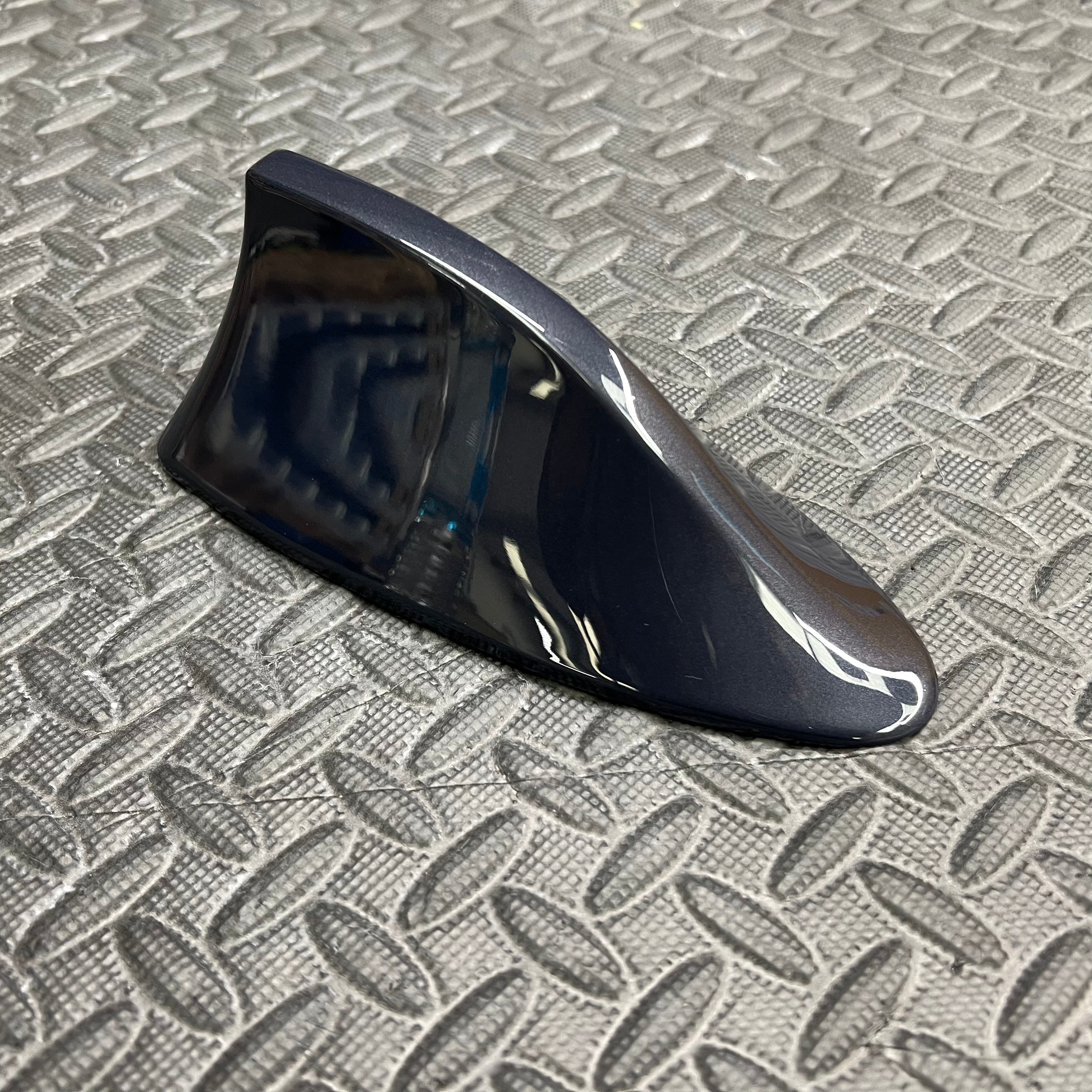 Shark Fin Aerial Mk3/3.5 Ford Focus / Mk8 Ford Fiesta - Painted Midnight Sky