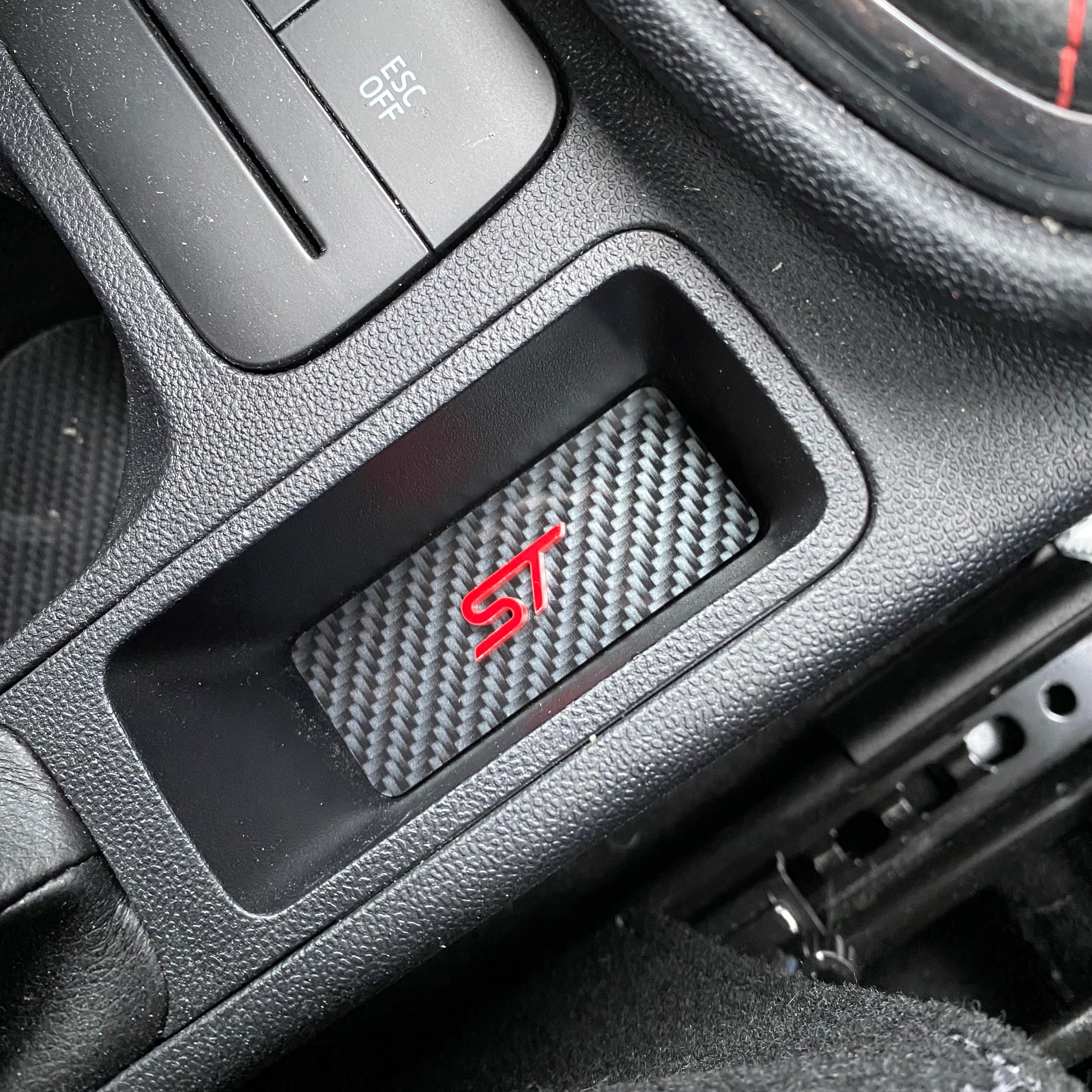 Mk8/8.5 Fiesta & Mk2/2.5 Puma Centre Console Insert Plate