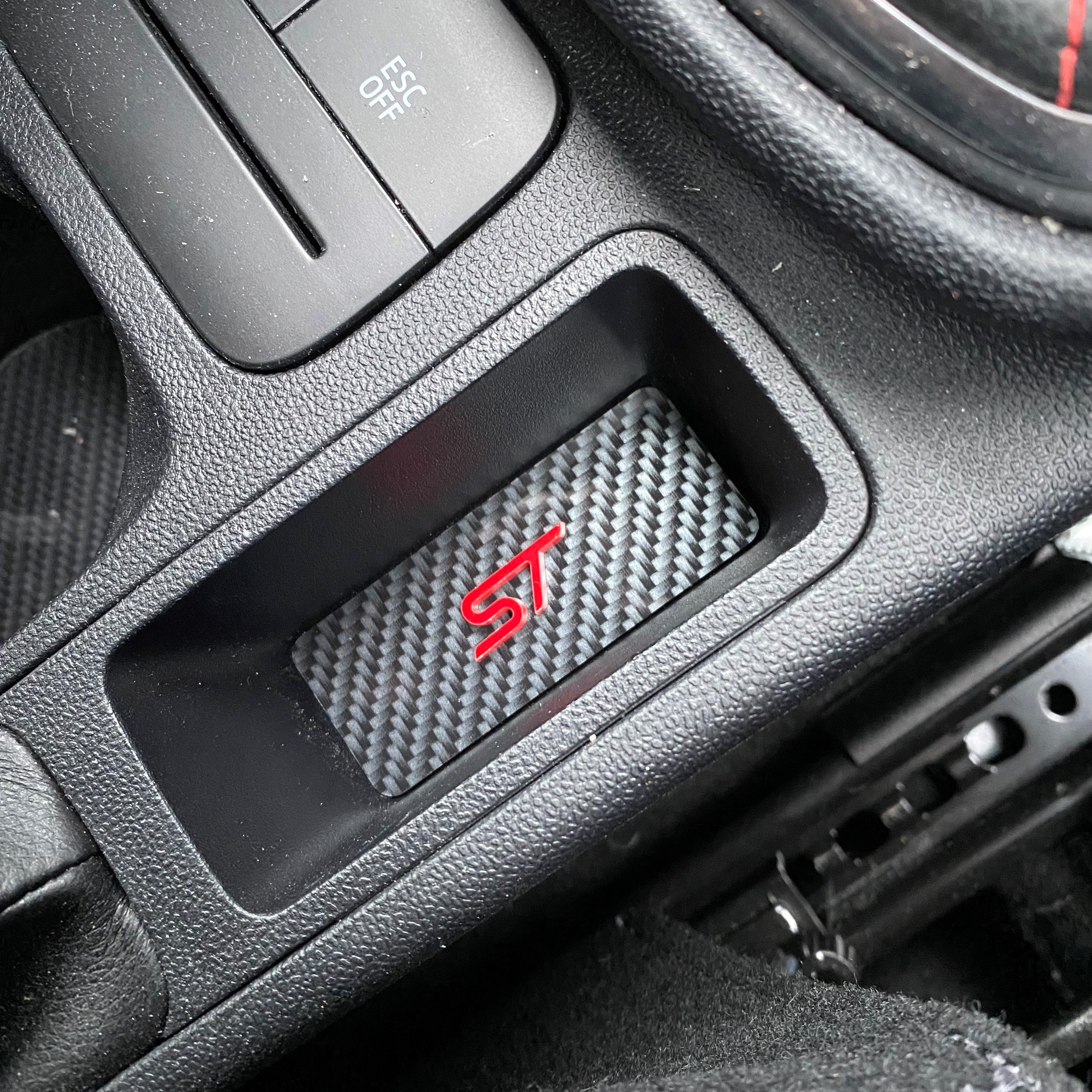 Mk8/8.5 Fiesta & Mk2 Puma Centre Console Insert Plate