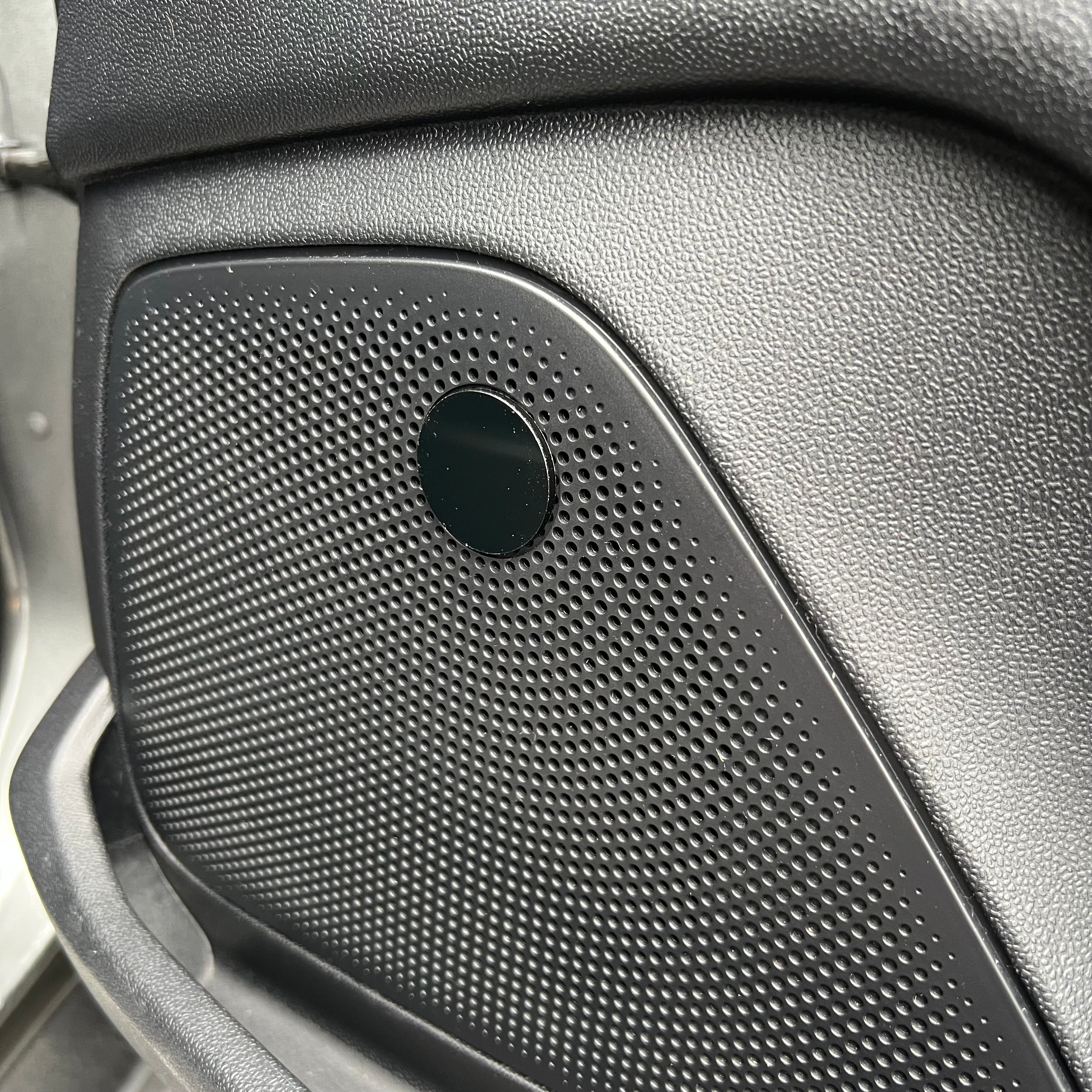 Proform Mk8/8.5 Fiesta ST & Mk4/4.5 Focus ST Front Door Speaker Insert Set - Gloss Black Plastic