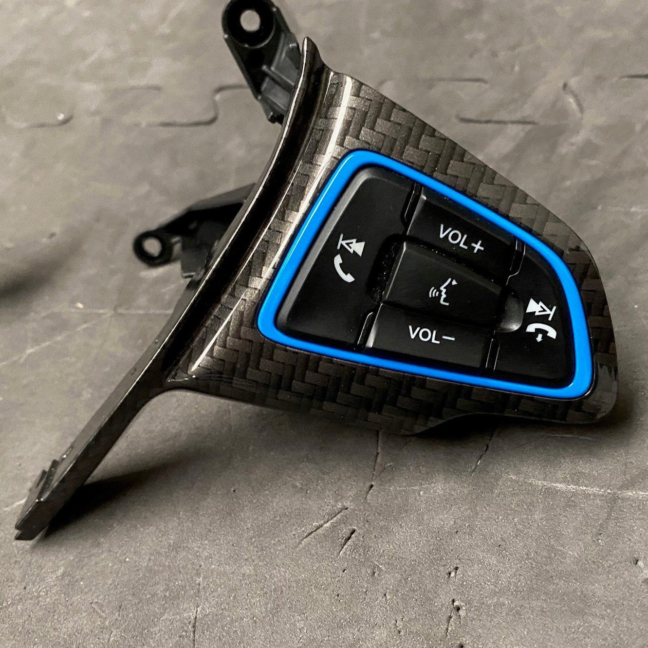 Boutons de volant Ford d'origine - Focus ST/RS MK3.5 (finitions peintes/hydrodipées)