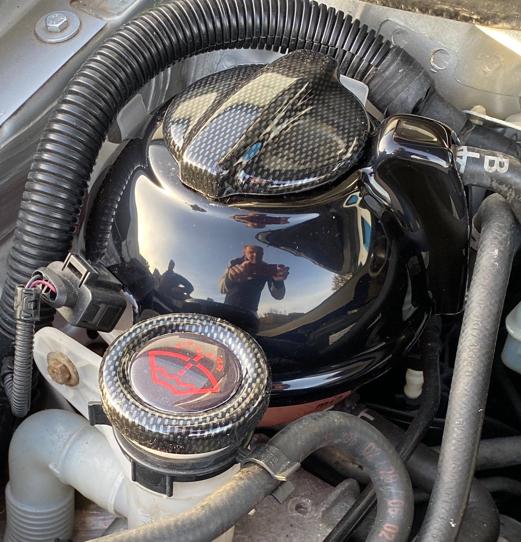 Proform VAG Coolant Tank Cover - Gloss Black