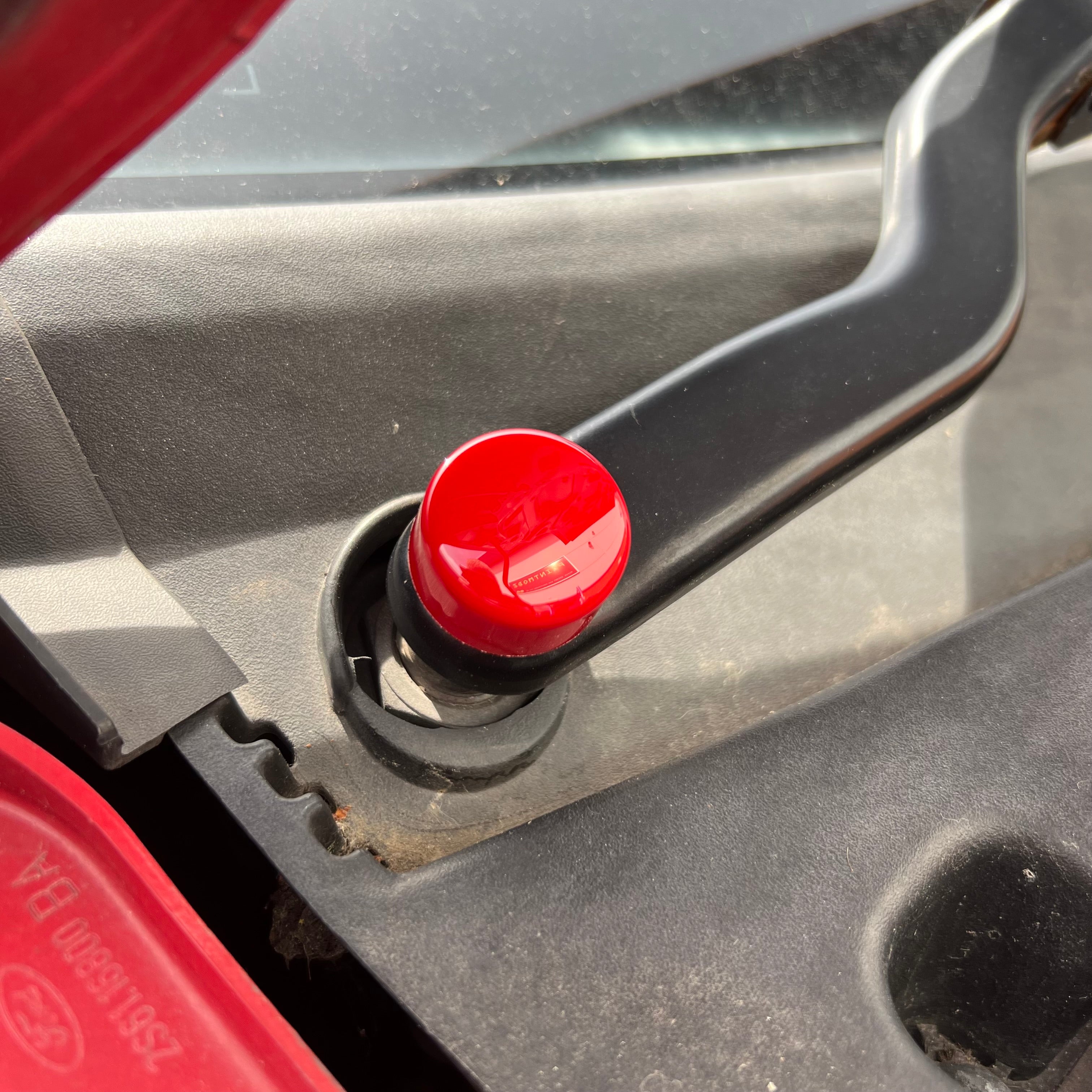 Proform Wiper Arm Bolt Rubber Covers - Mk6 Fiesta - Gloss Red Plastic