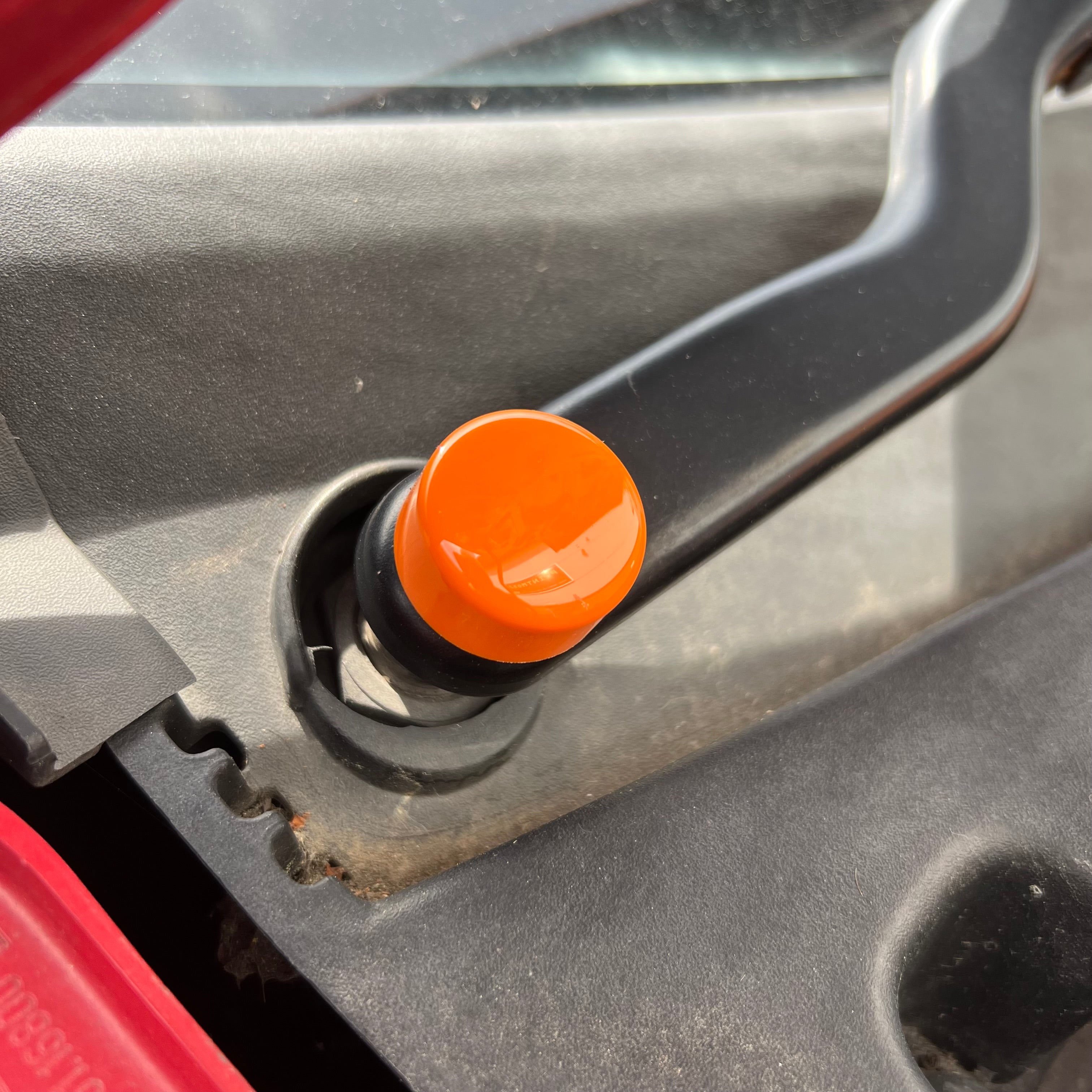 Proform Wiper Arm Bolt Rubber Covers - Mk6 Fiesta - Gloss Orange Plastic