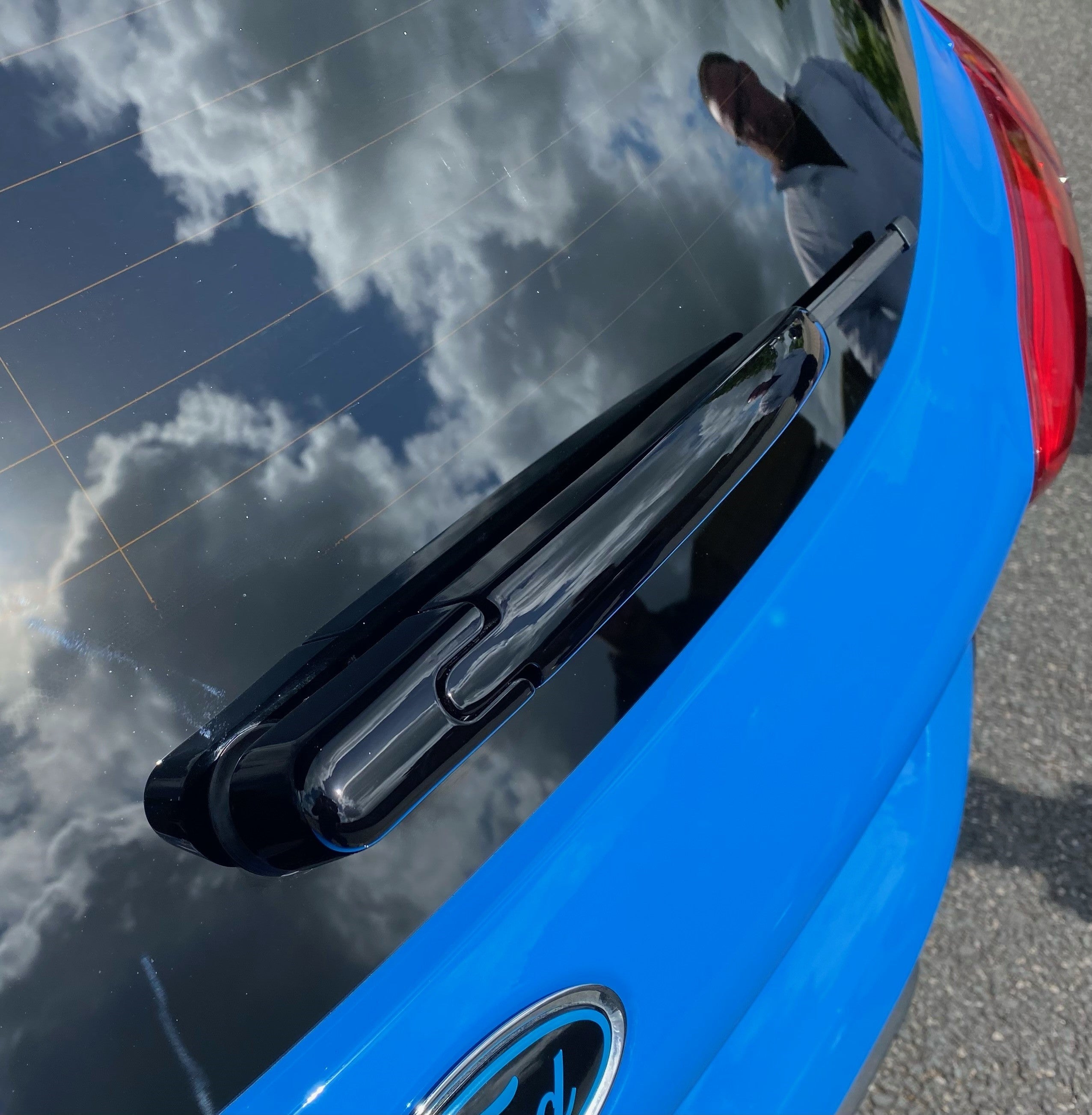 Rear Windscreen Wiper Painting Service