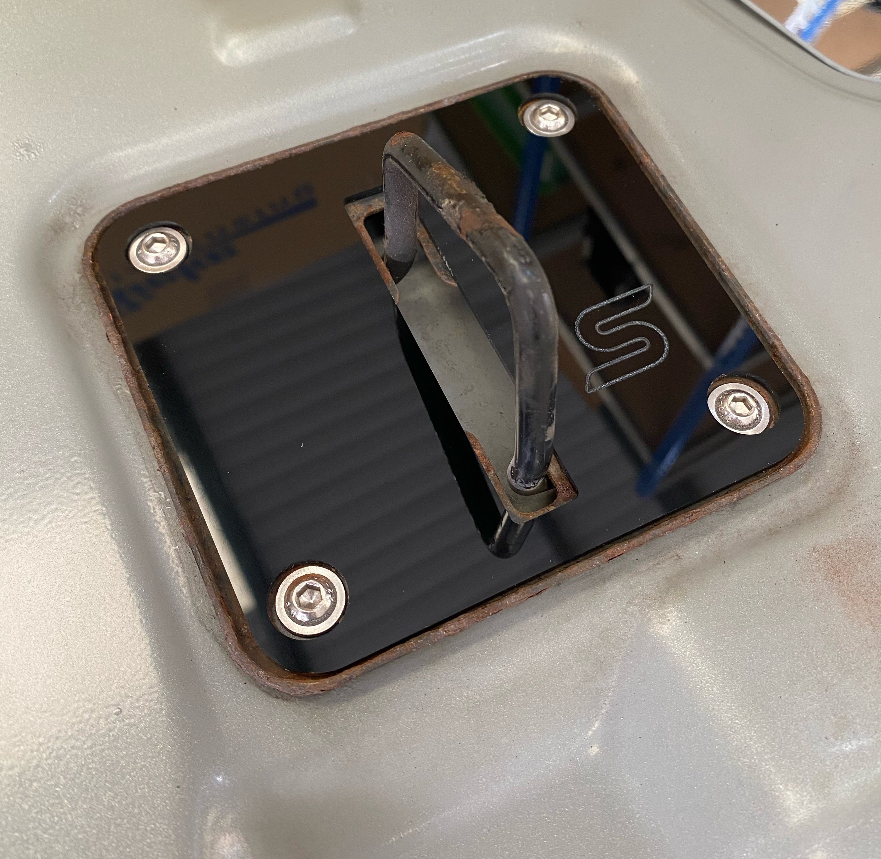 Proform Engraved Upper Bonnet Catch Plate Mk6 Fiesta