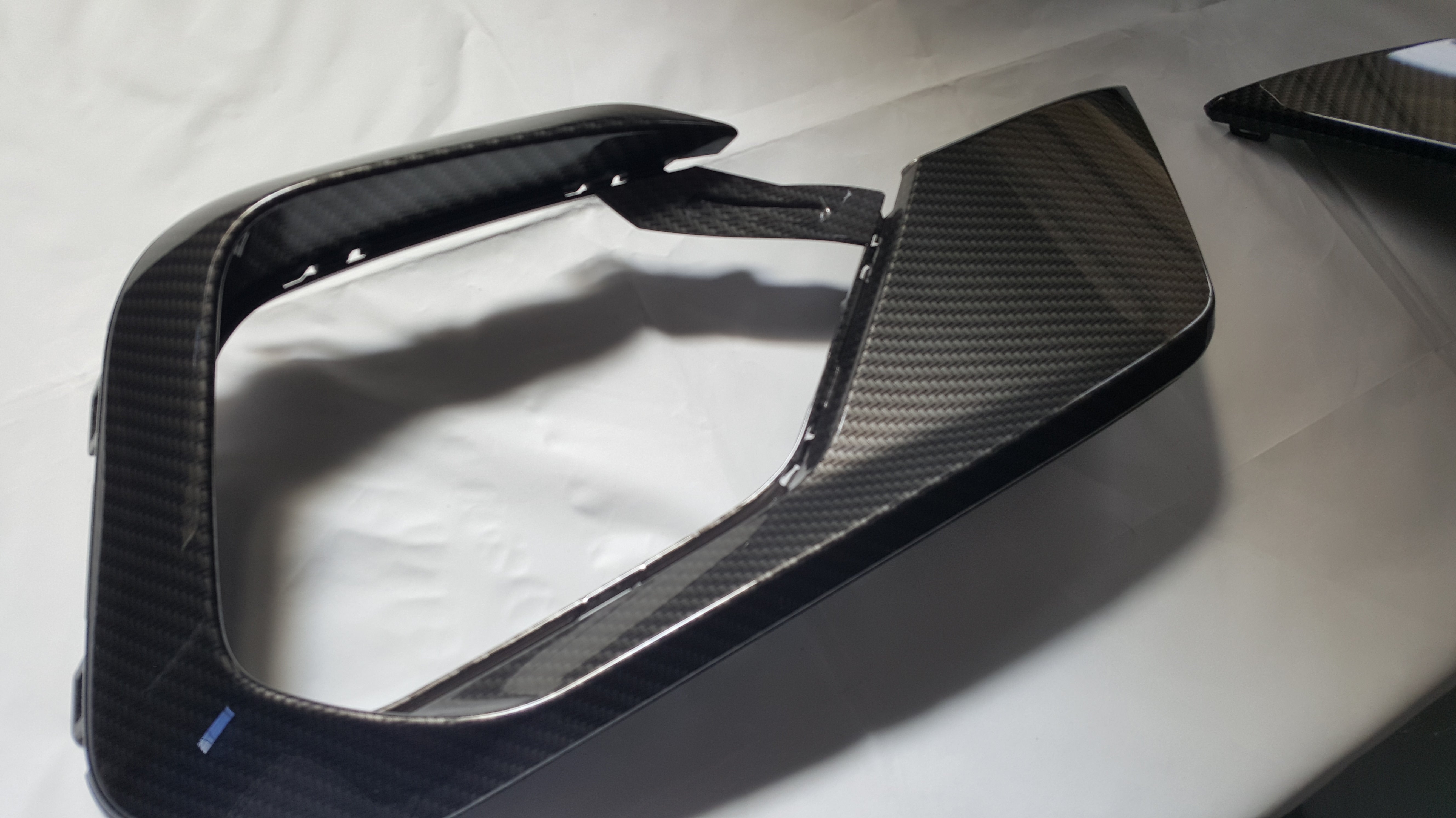 Outer Fog Light Bezels - Mk8 Fiesta ST/ ST Line