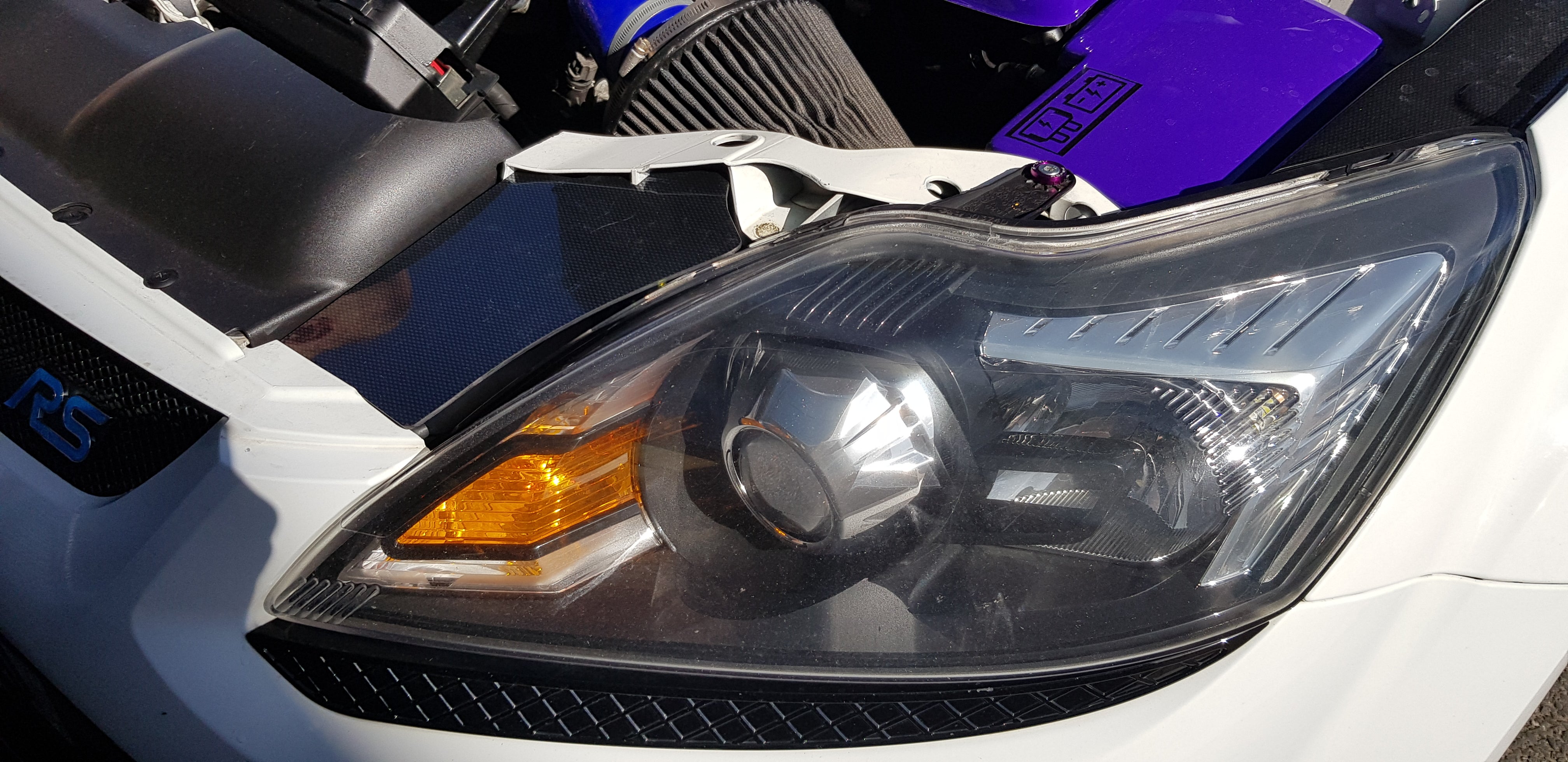 Proform Facelift Slam Panel Ends - MK2.5 Focus (Plastic Finishes)