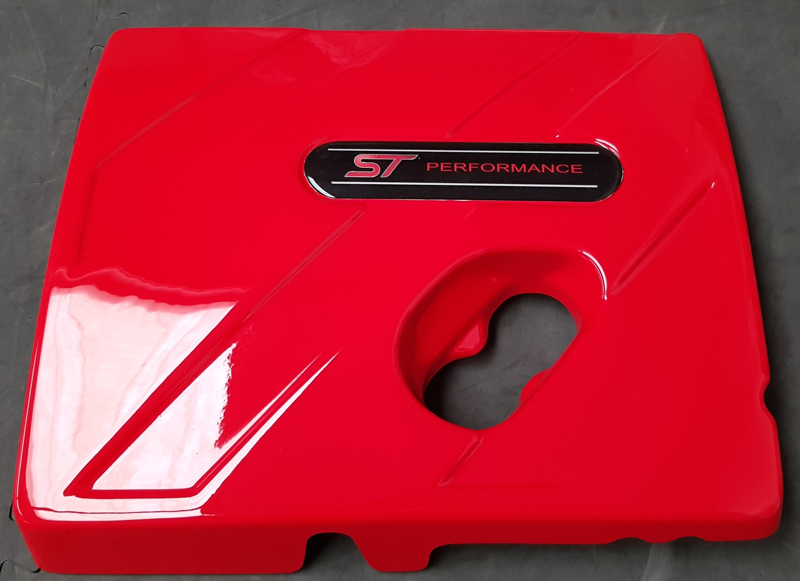 Proform-Motorabdeckung – MK8/8.5 Fiesta ST / Mk2 Puma ST – (Lackierte Oberflächen)