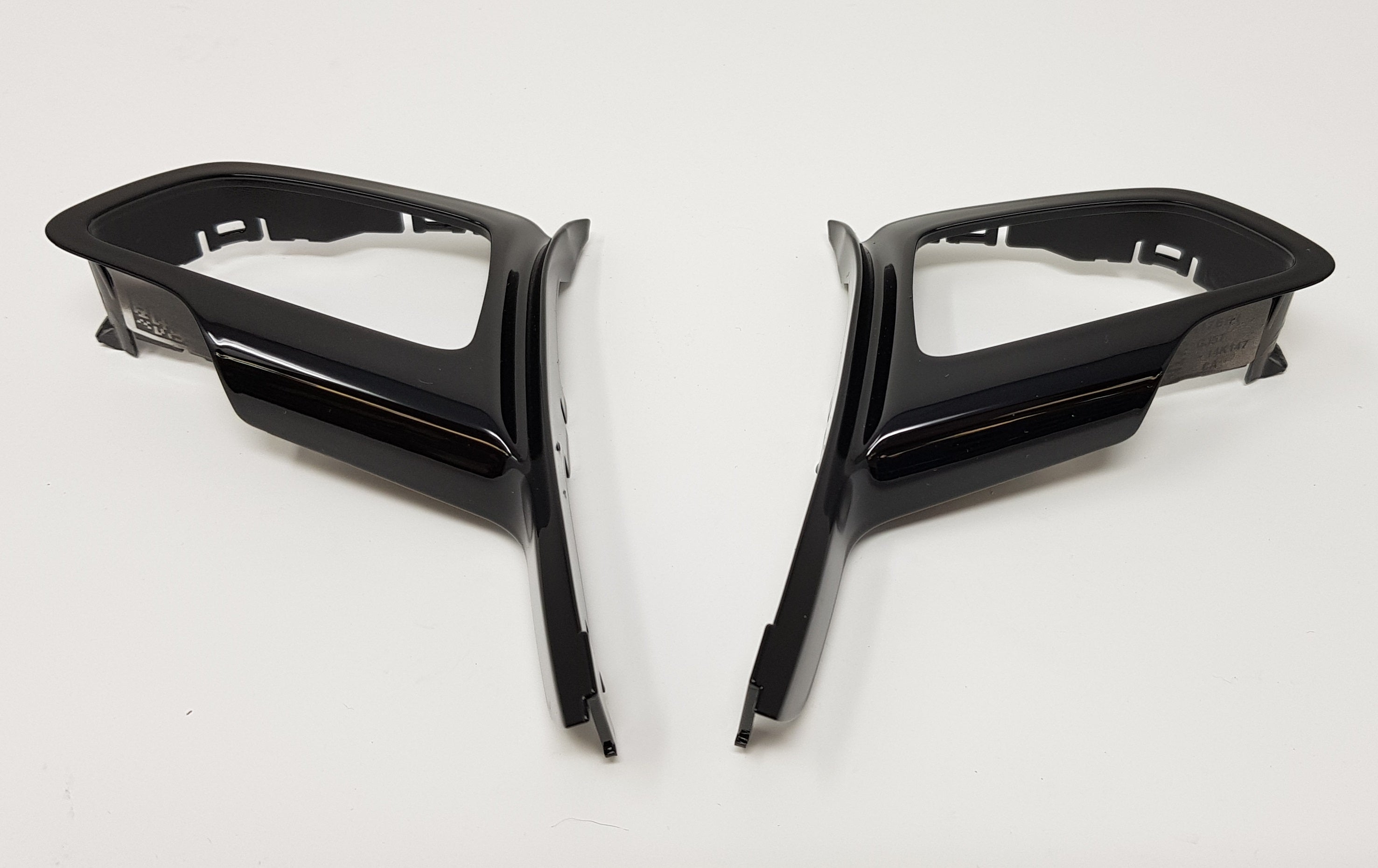 Boutons de volant Ford d'origine - Focus ST/RS MK3.5 (finitions peintes/hydrodipées)