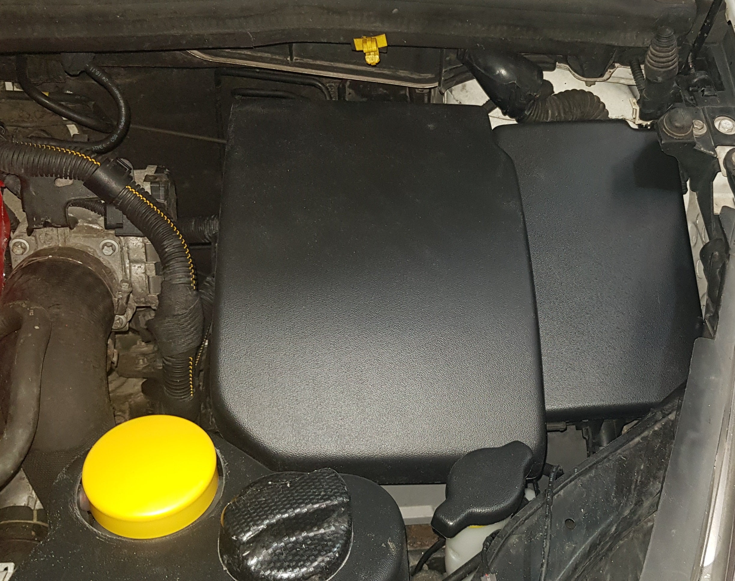 Proform Battery Cover - Vauxhall / Opel Corsa D inc VXR (Plastic Finishes)