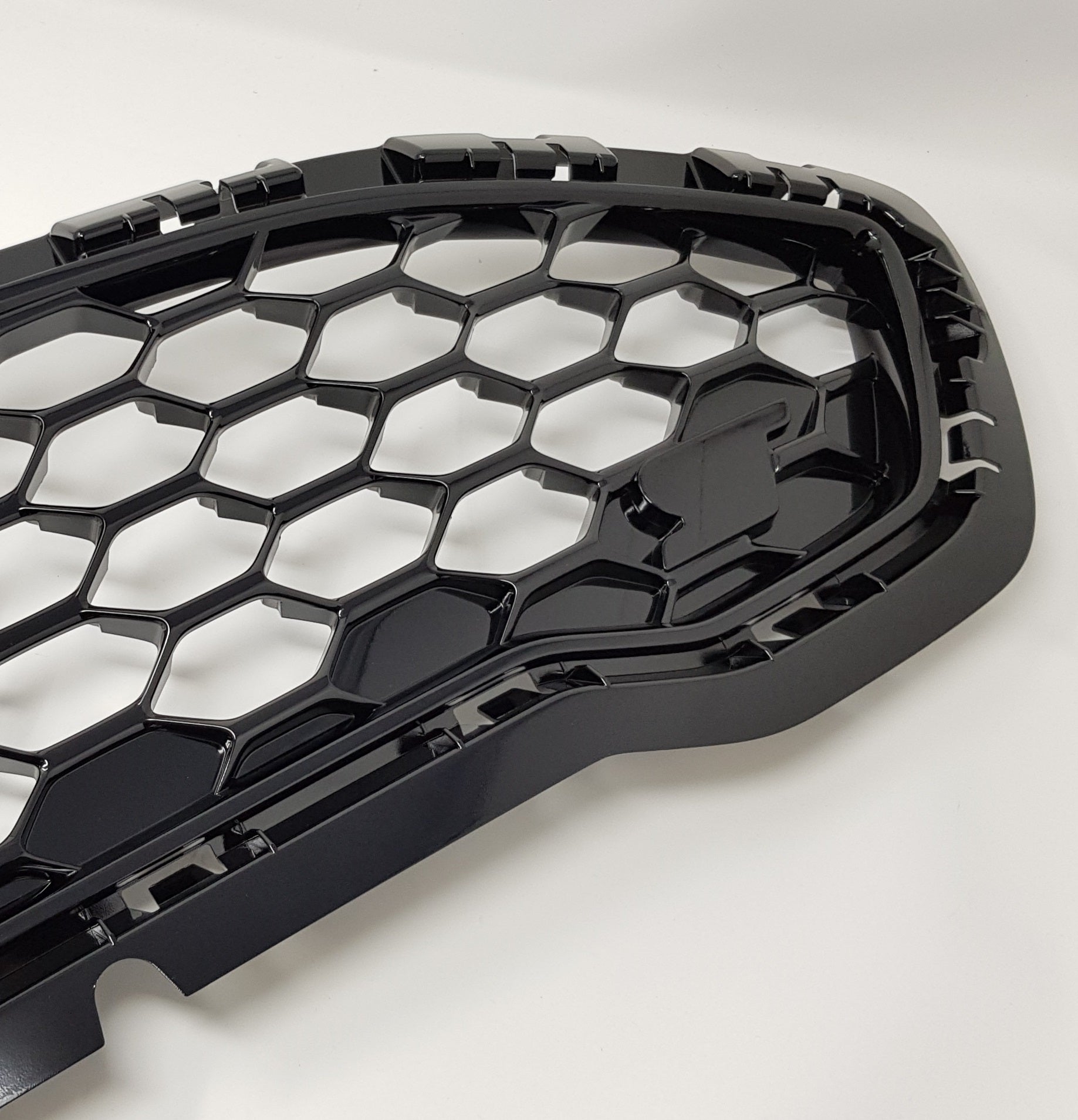 Kühlergrill vorne – Original Ford Mk8 Fiesta ST (lackiert)