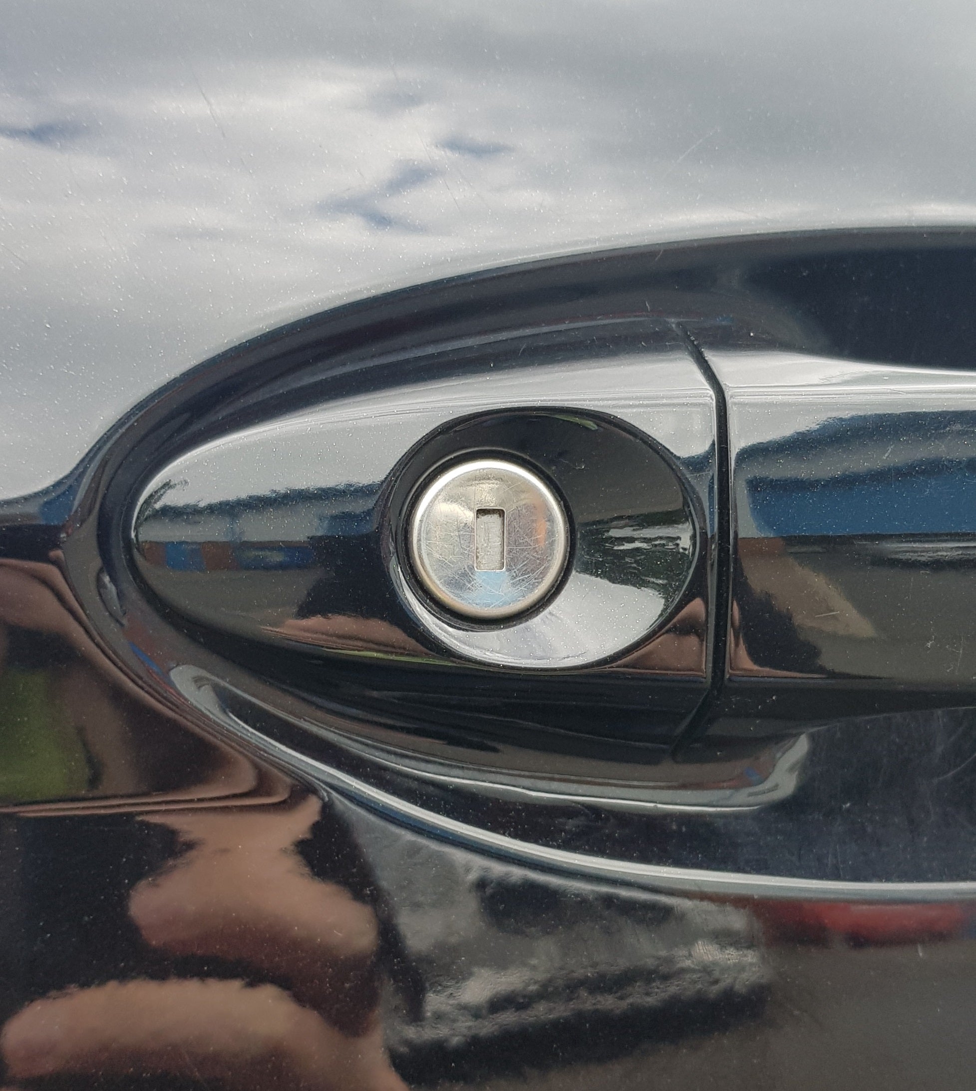 Standard Door Handle Lock Bezel Mk7/7.5 Fiesta