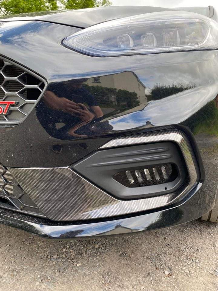 Outer Fog Light Bezels - Mk8 Fiesta ST/ ST Line
