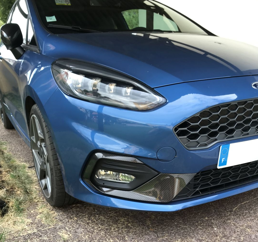 Outer Fog Light Bezels - Mk8 Fiesta ST/ ST Line