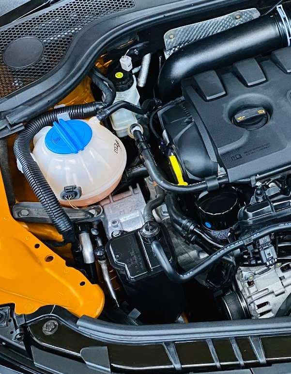 Proform Charcoal Canister Cover - Mk2 Audi TT (Plastic Finishes)