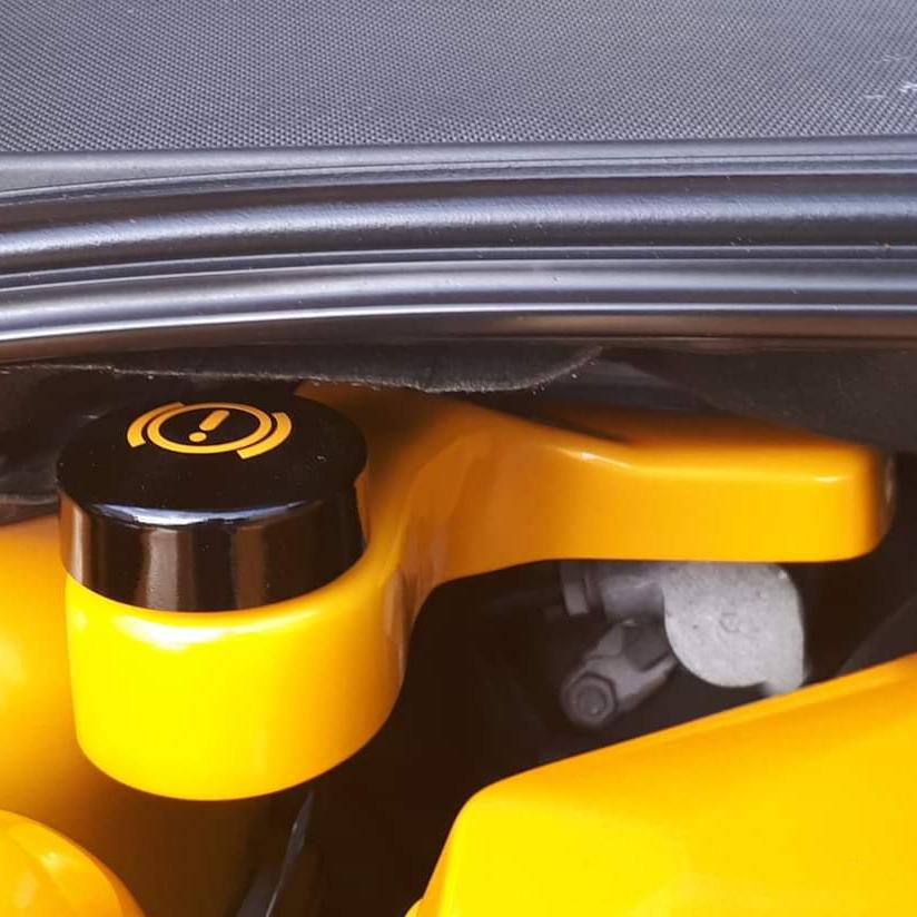 Proform Brake Reservoir Cover - Mk3/3.5 Focus - Painted Tangerine Scream