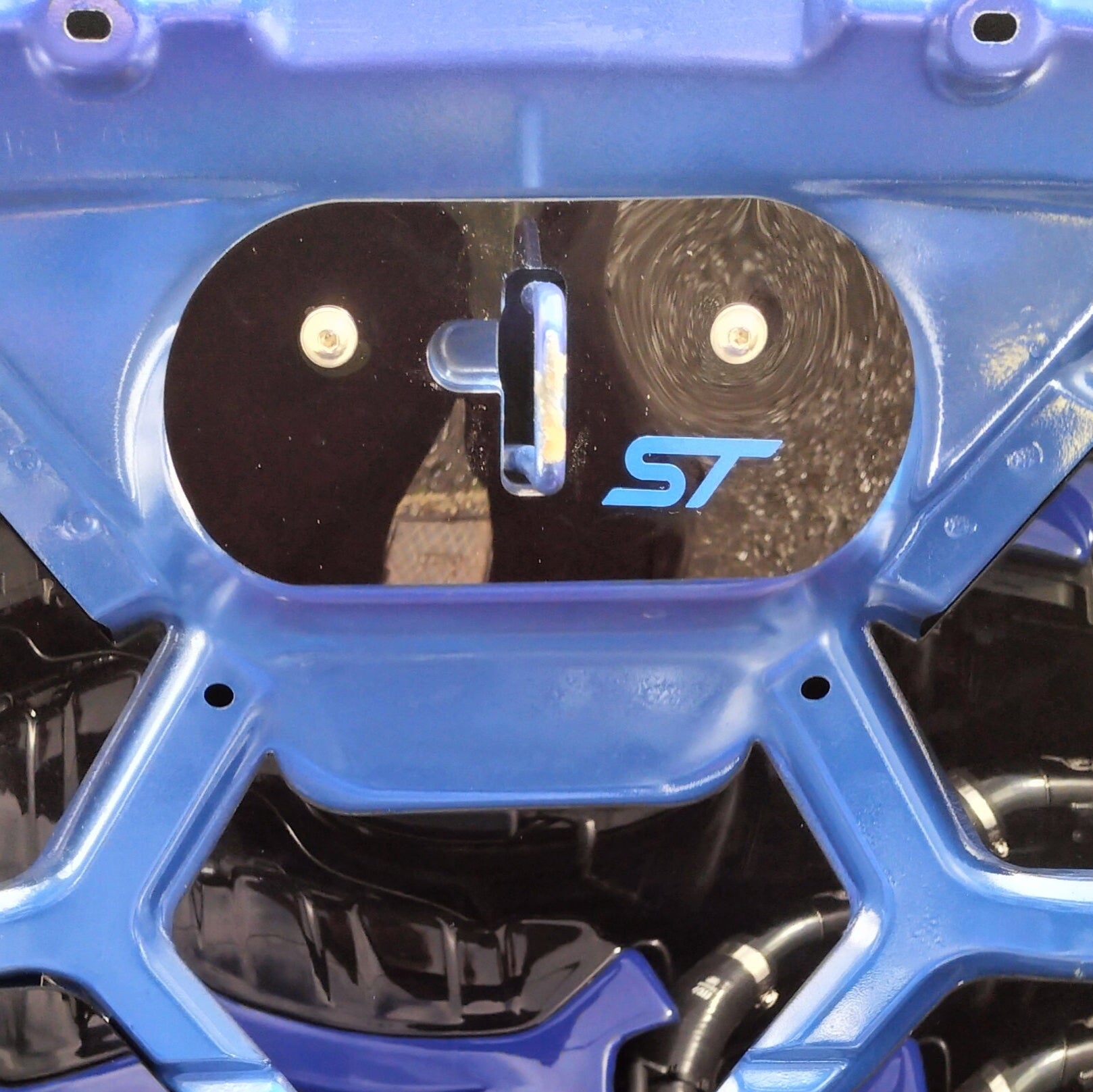 Proform Upper Bonnet Catch Plate - Mk7.5 Fiesta
