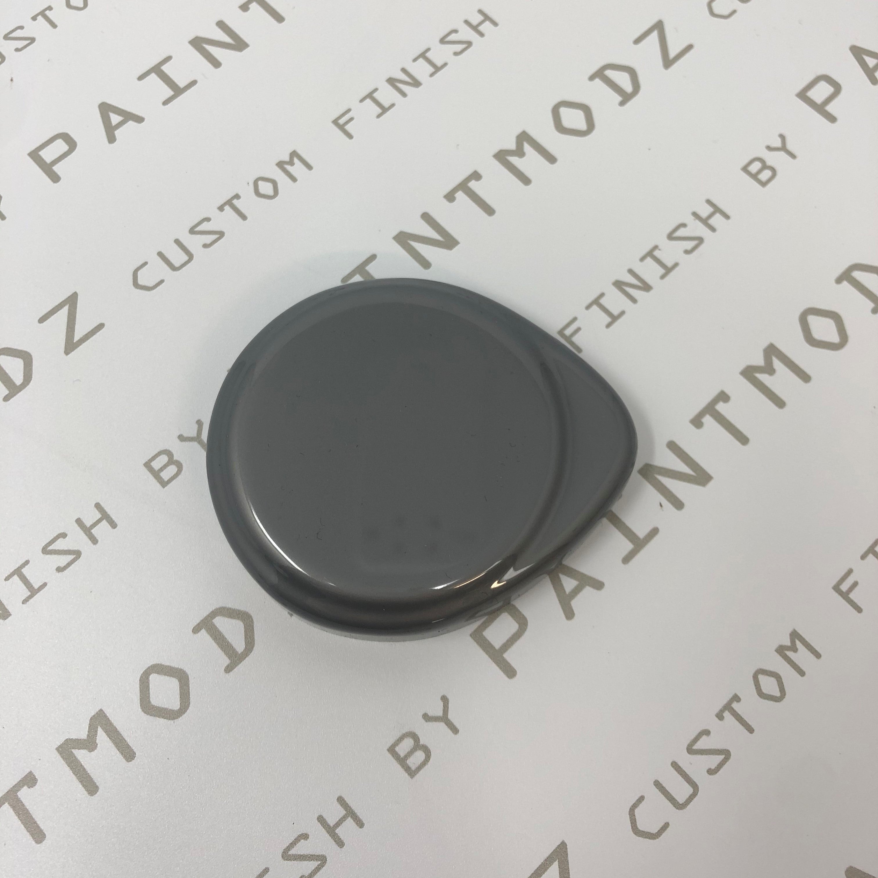 Proform-Abdeckung für Scheibenwaschbehälterdeckel – Ford Focus Mk4 (Kunststoffoberflächen)