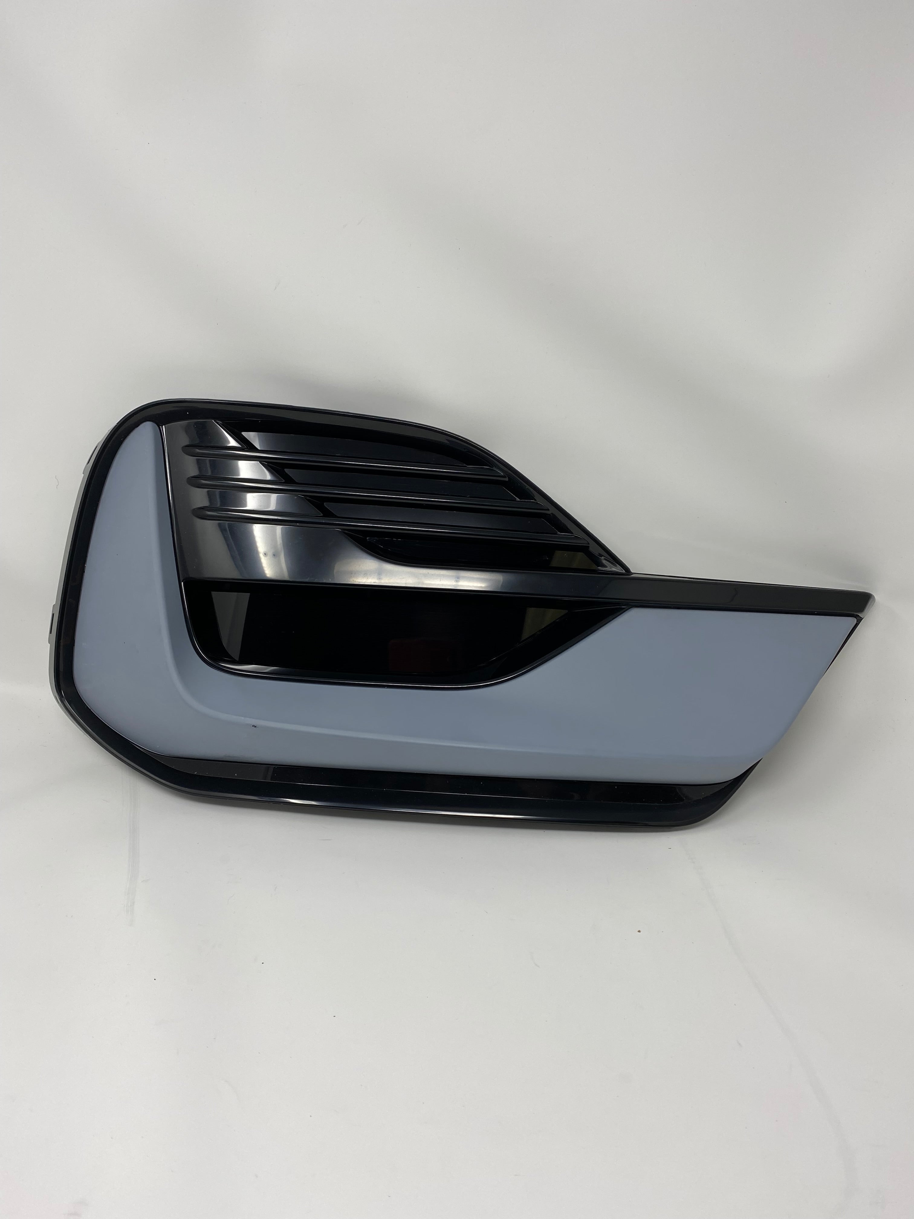 Mk8.5 Fiesta ST / ST-Line 'Fog Light' Bumper Trim Insert Set