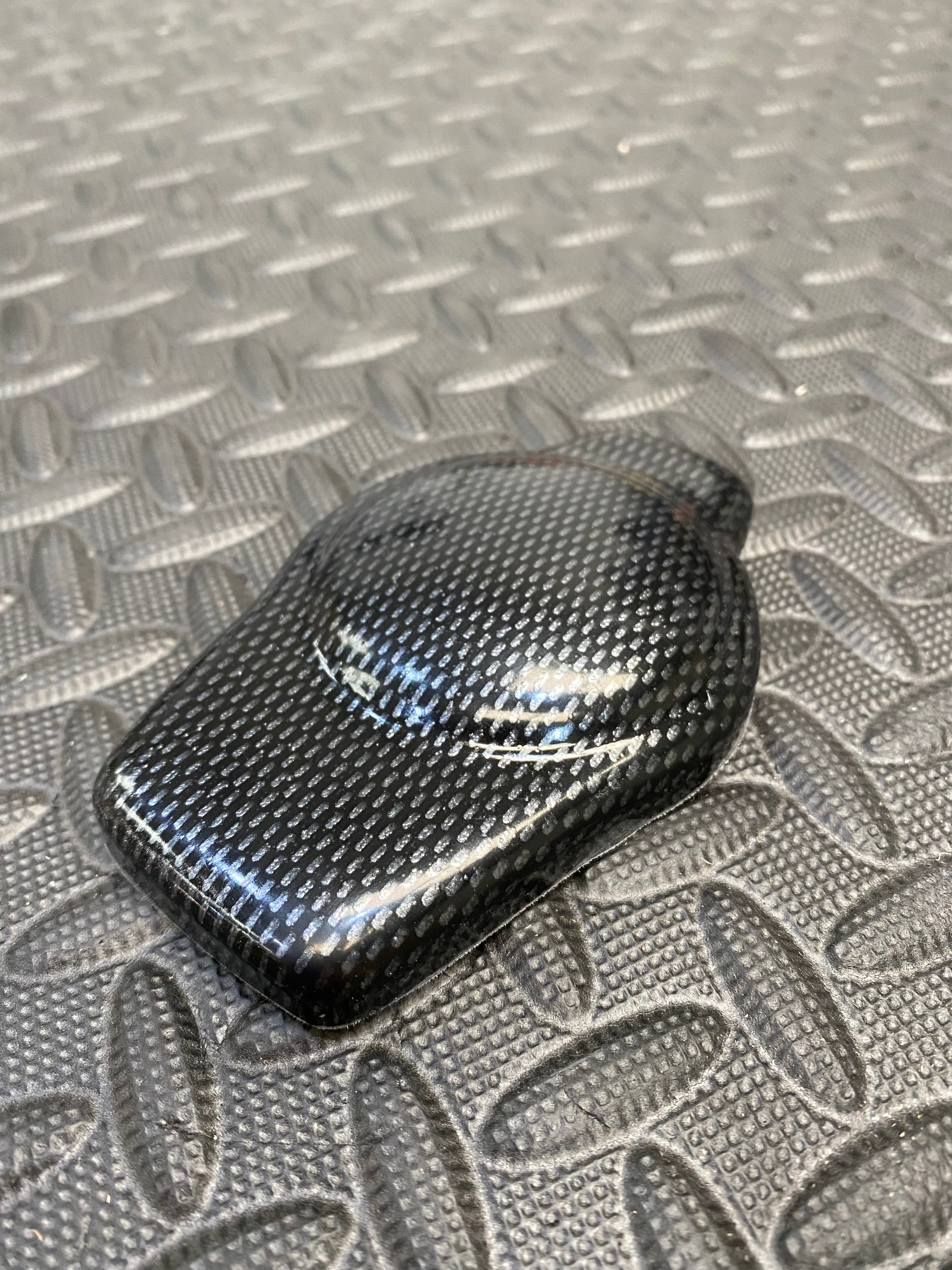 Proform-Abdeckung für den Waschwasserbehälterdeckel – Seat Leon Mk 2 (Kunststoffoberflächen)