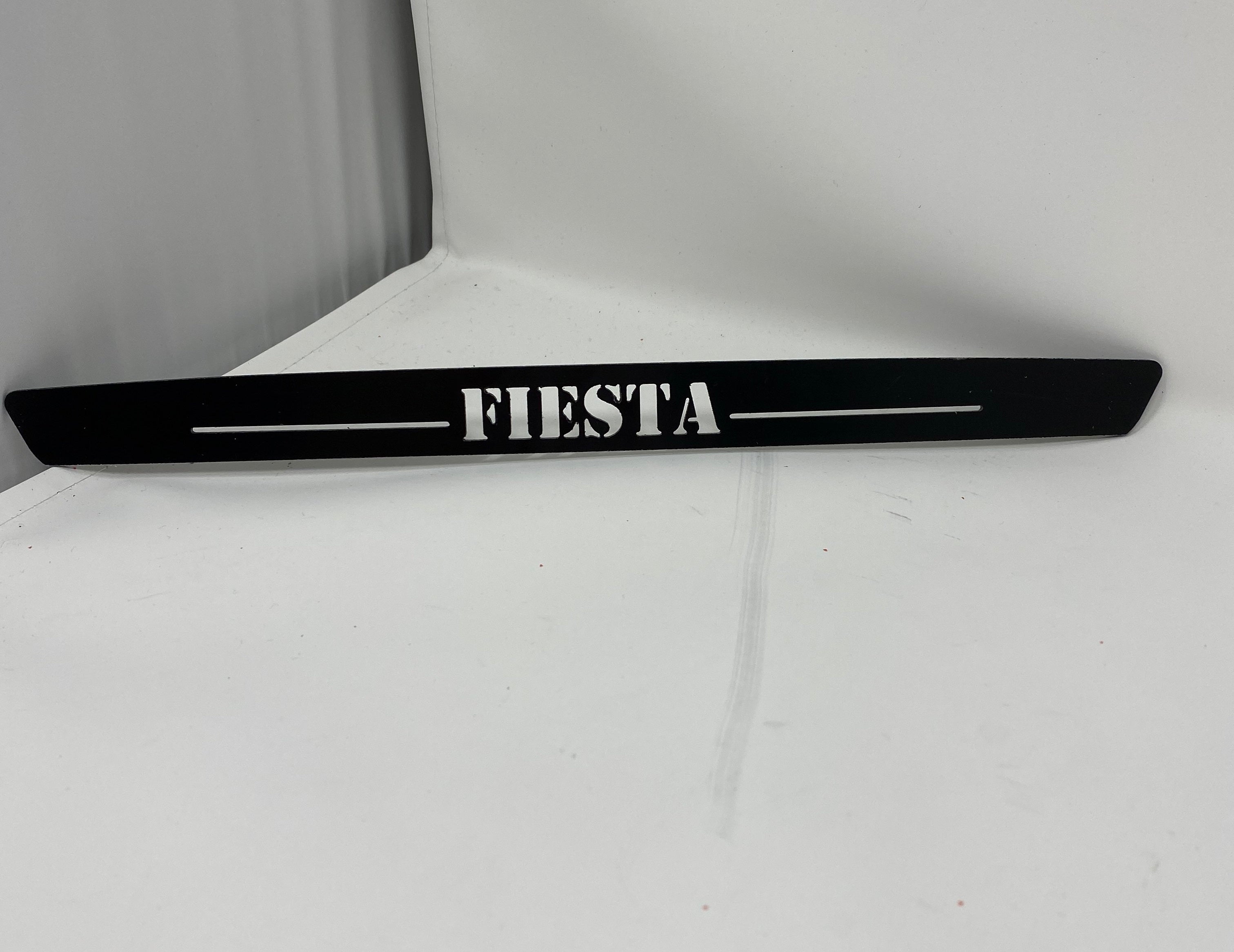 Obere mittlere Bremslichtabdeckung - Mk8/8.5 Fiesta, Mk4/4.5 Focus & Mk2 Puma