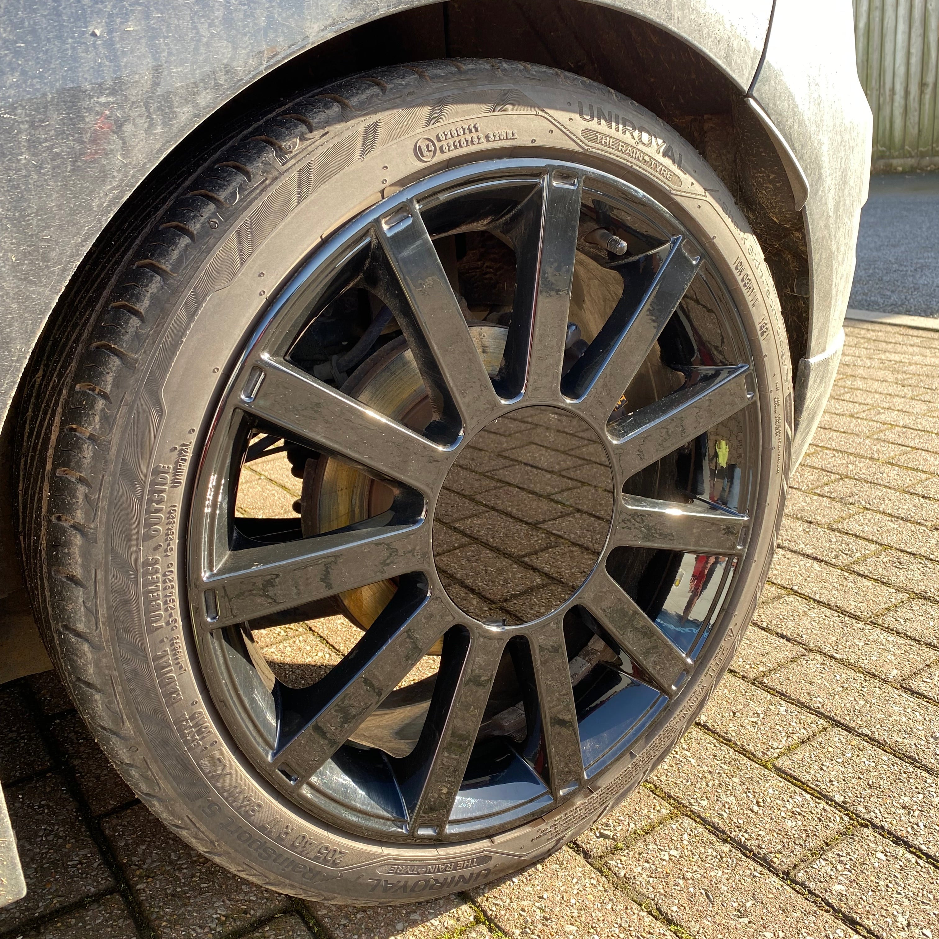 Proform Mk6 Fiesta ST150 Wheel Centre Caps (Set of 4)