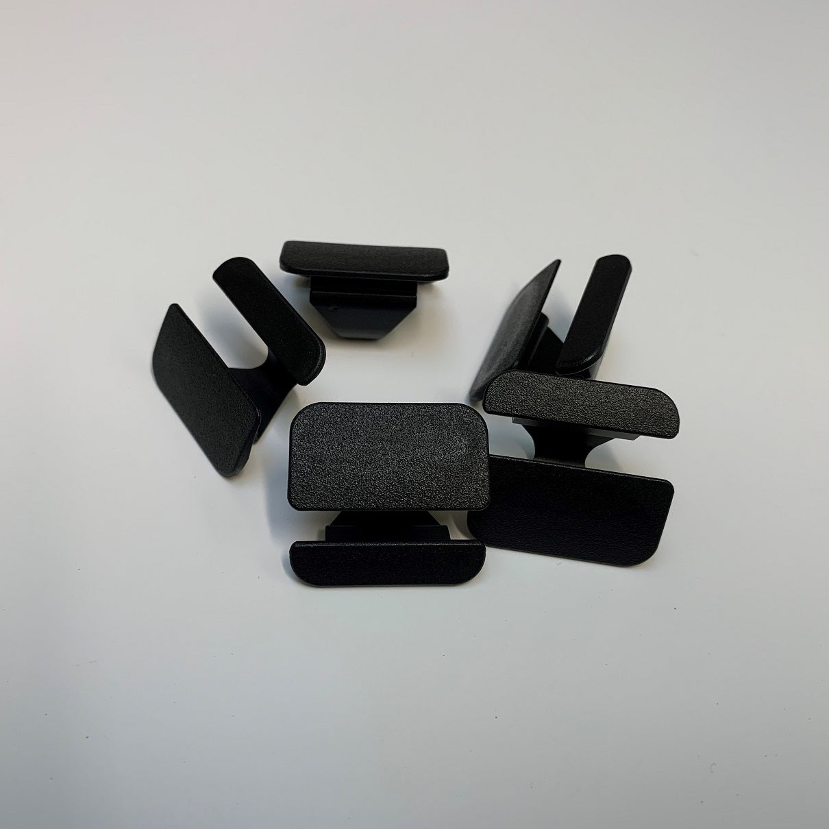 Ford Plastic Under Bonnet Pad Clips (Rectangular)