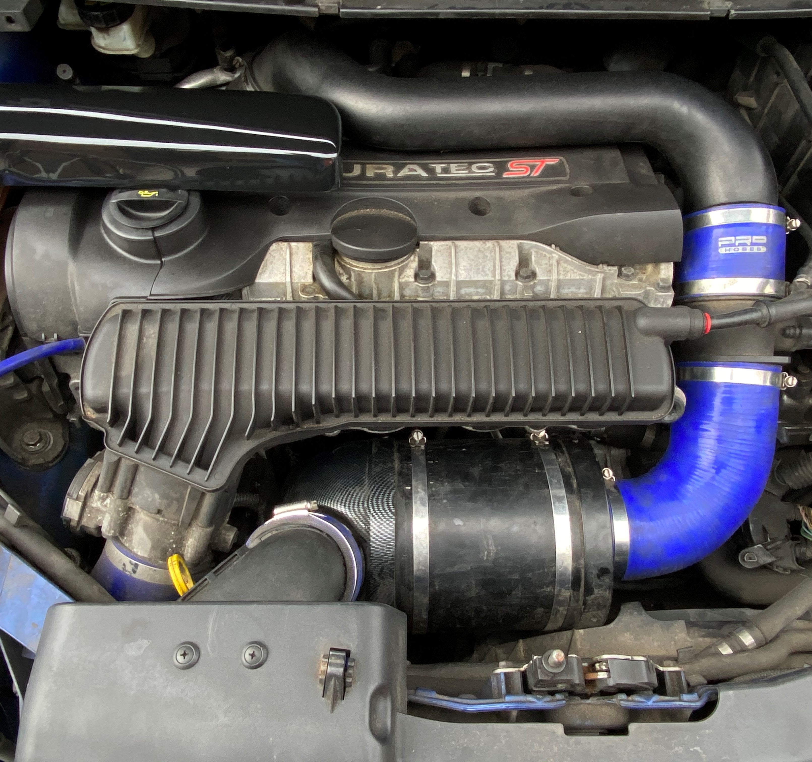 Proform Engine Inlet Plenum Cover - Mk2/2.5 Ford Focus ST/RS (Plastic Finishes)