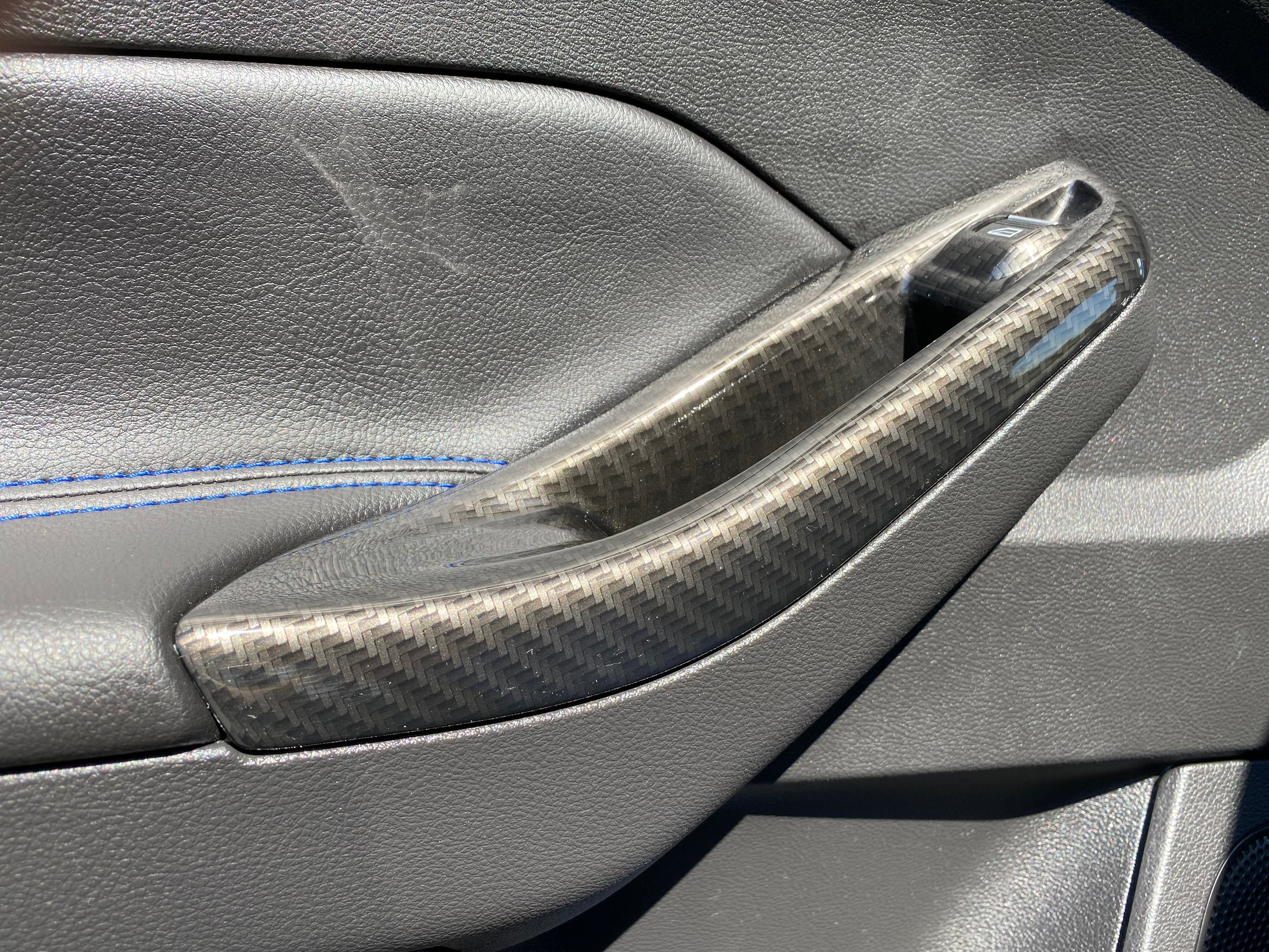 Focus RS/ST MK3.5 - Pièces d'origine Ford, ensemble complet d'intérieur (finitions peintes/hydrodipées) - Conduite à droite