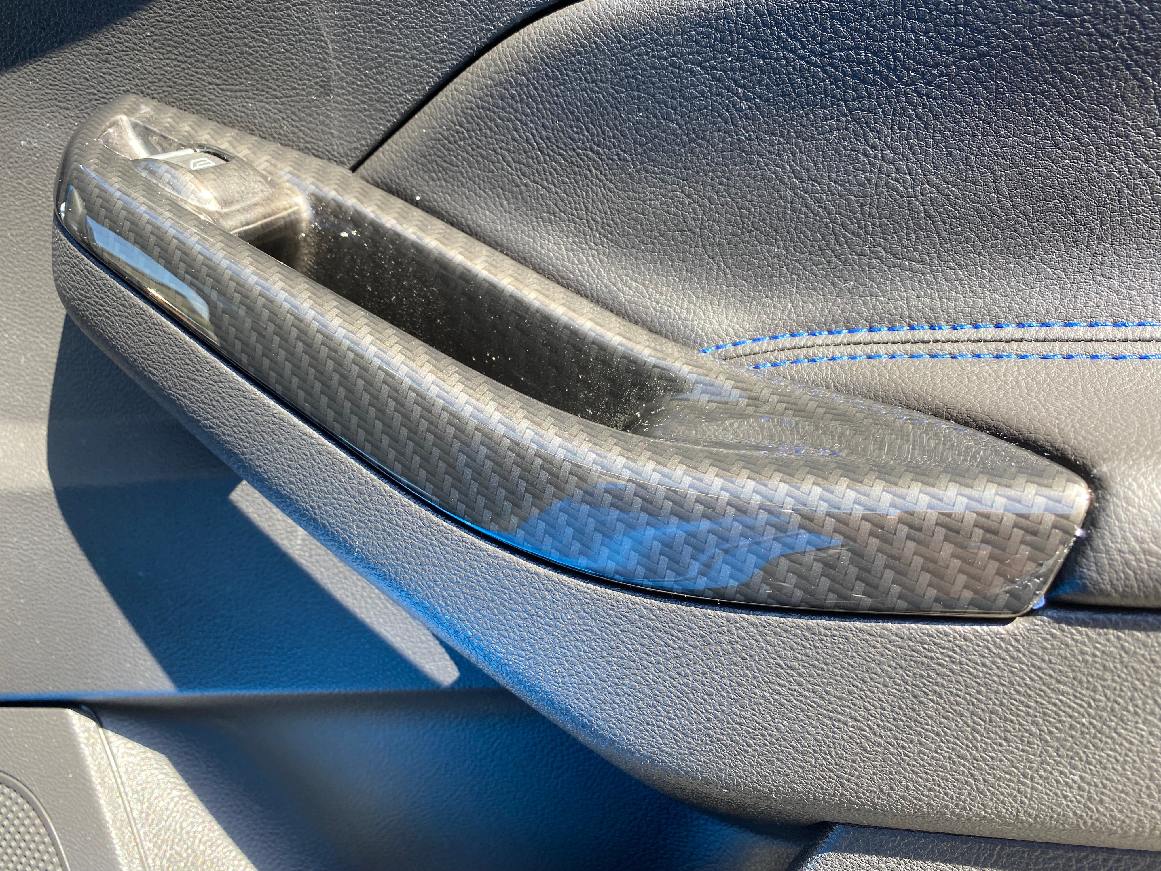 Focus RS/ST MK3.5 - Pièces d'origine Ford, ensemble complet d'intérieur (finitions peintes/hydrodipées) - Conduite à droite